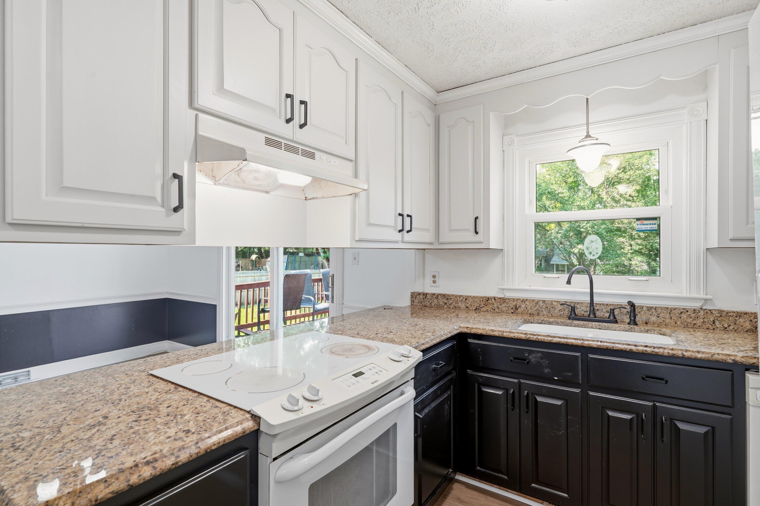 220 Crestwood Drive