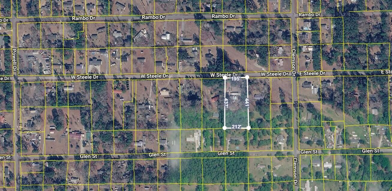121 W Steele Drive