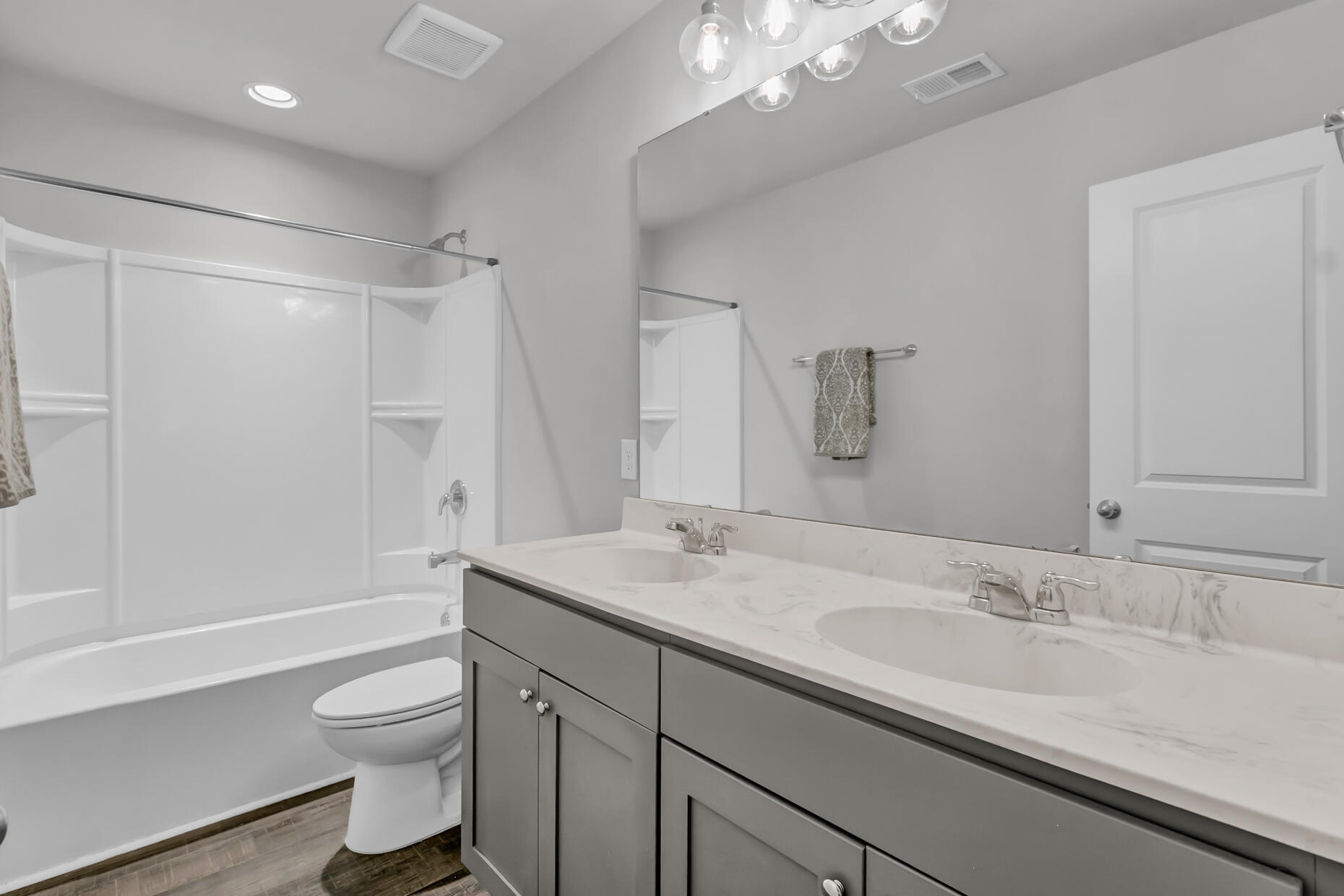 3106 Safe Harbor Way