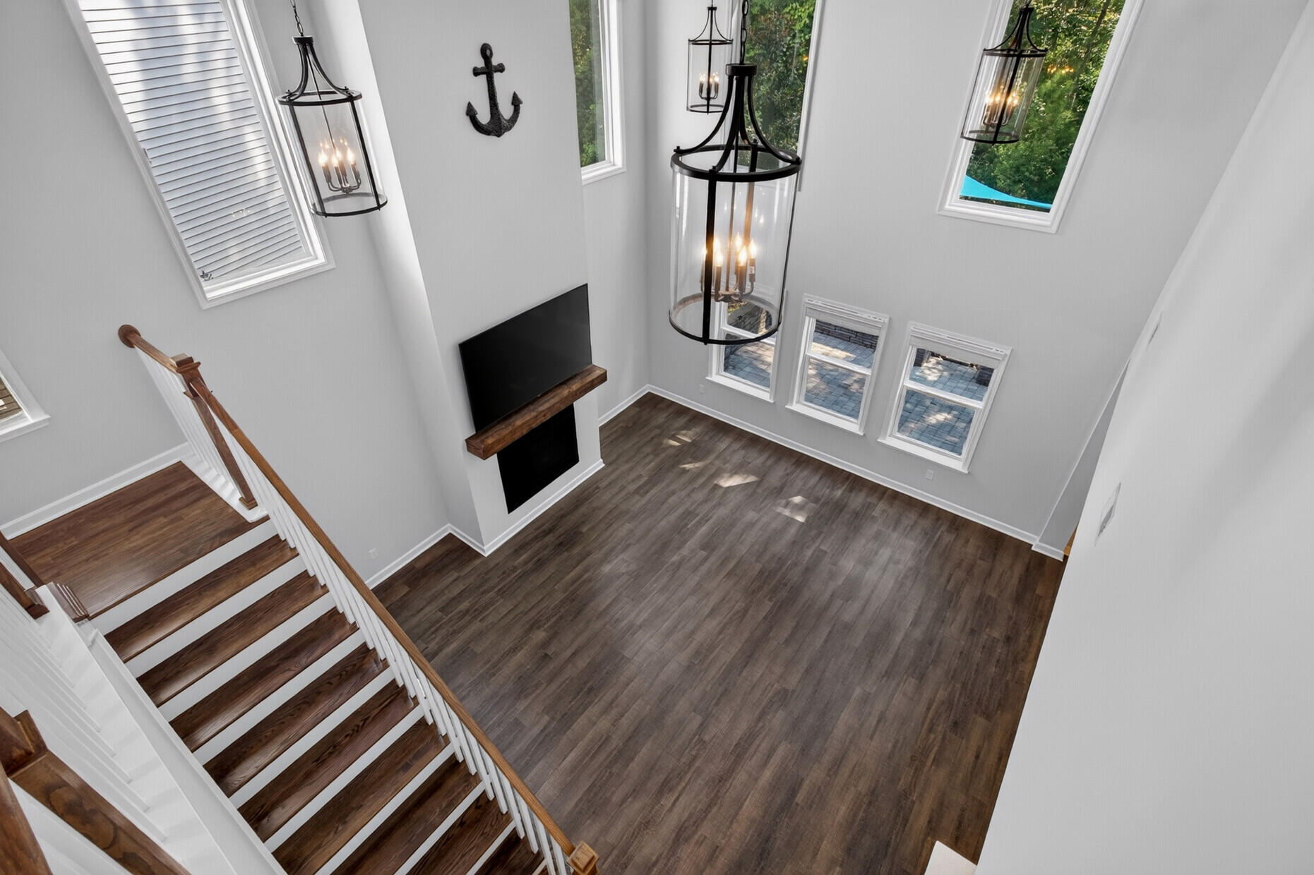 3106 Safe Harbor Way