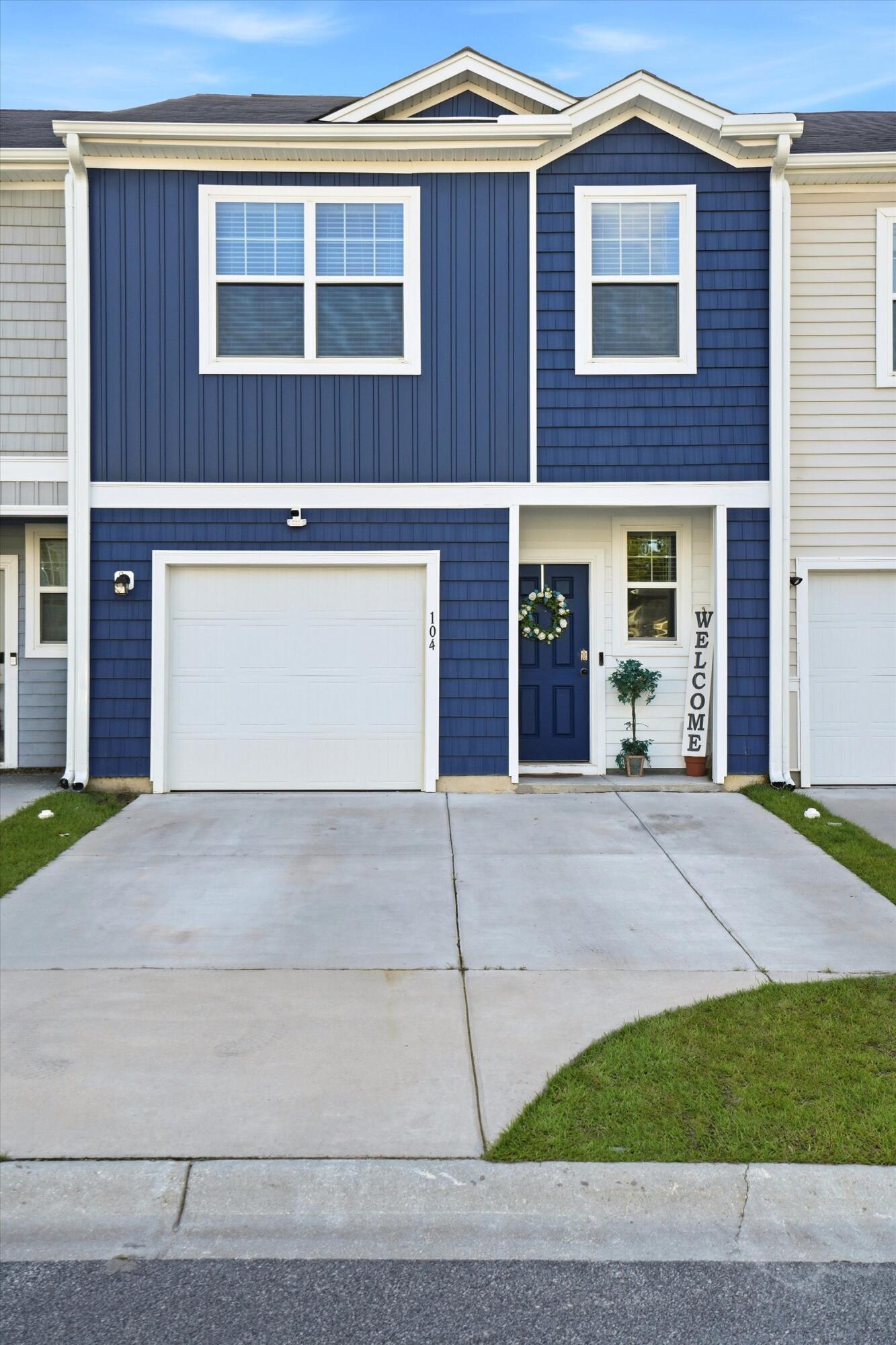 104 Trumpet Vine Drive