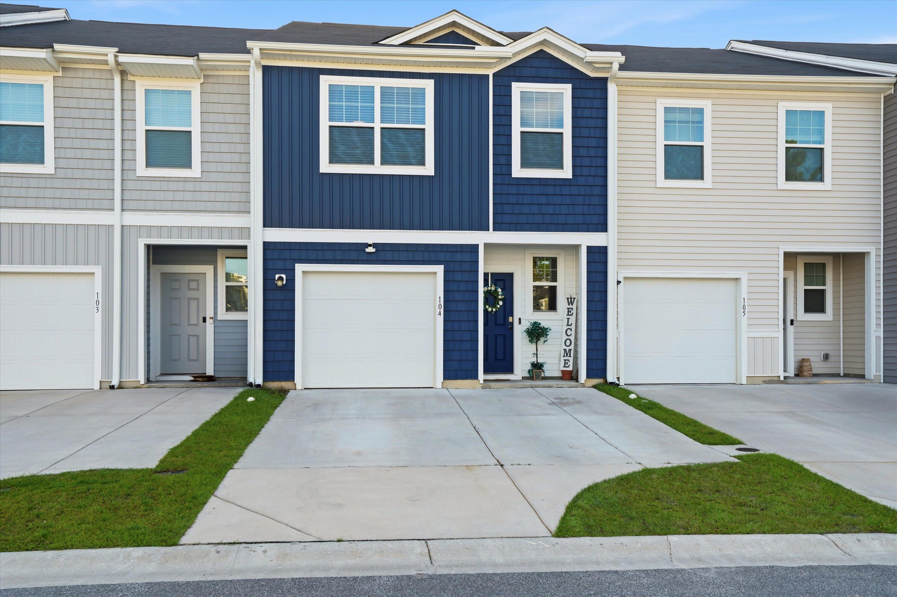 104 Trumpet Vine Drive