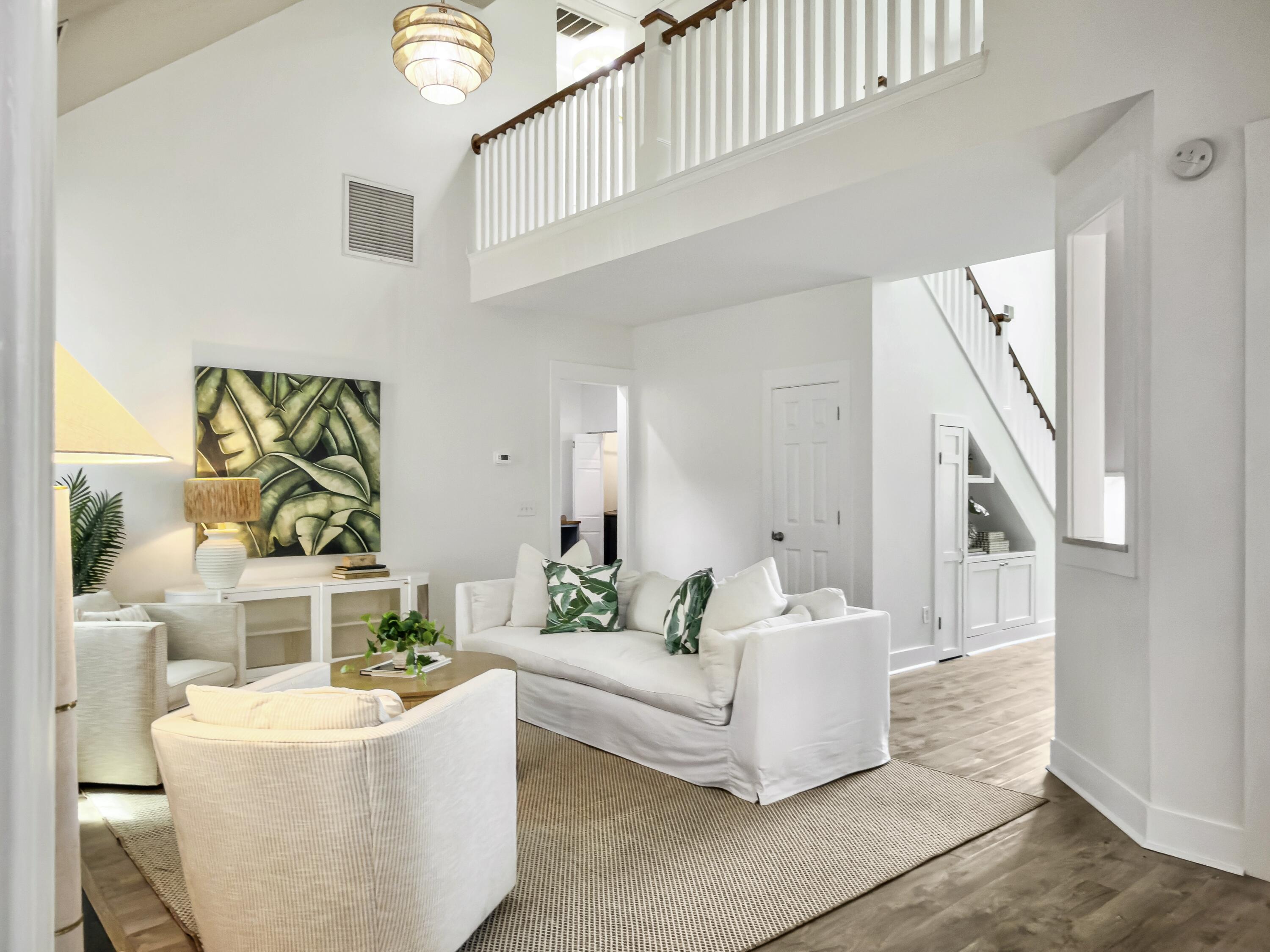 2085 Country Manor Drive