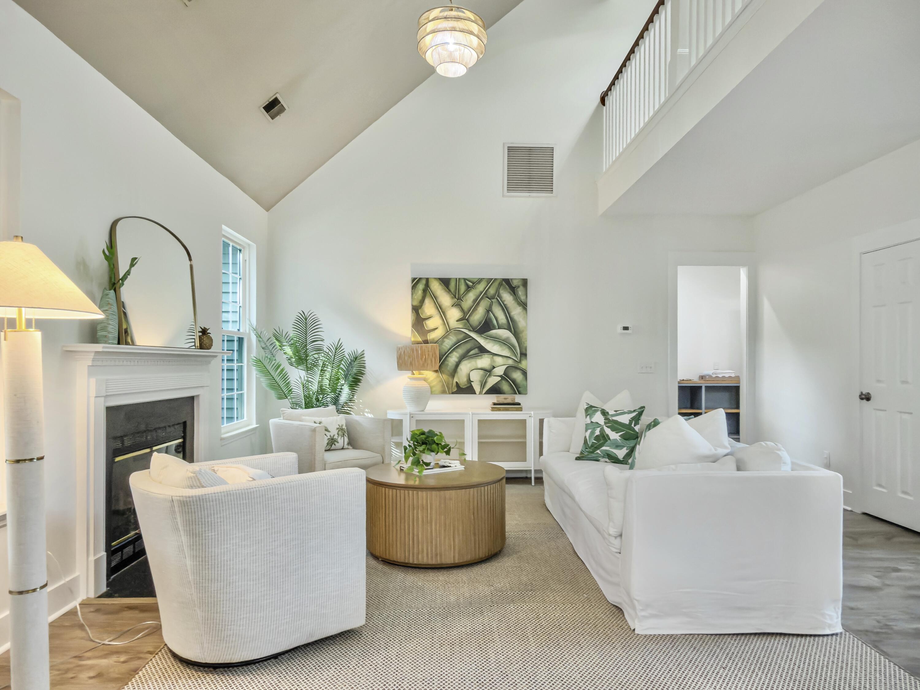 2085 Country Manor Drive