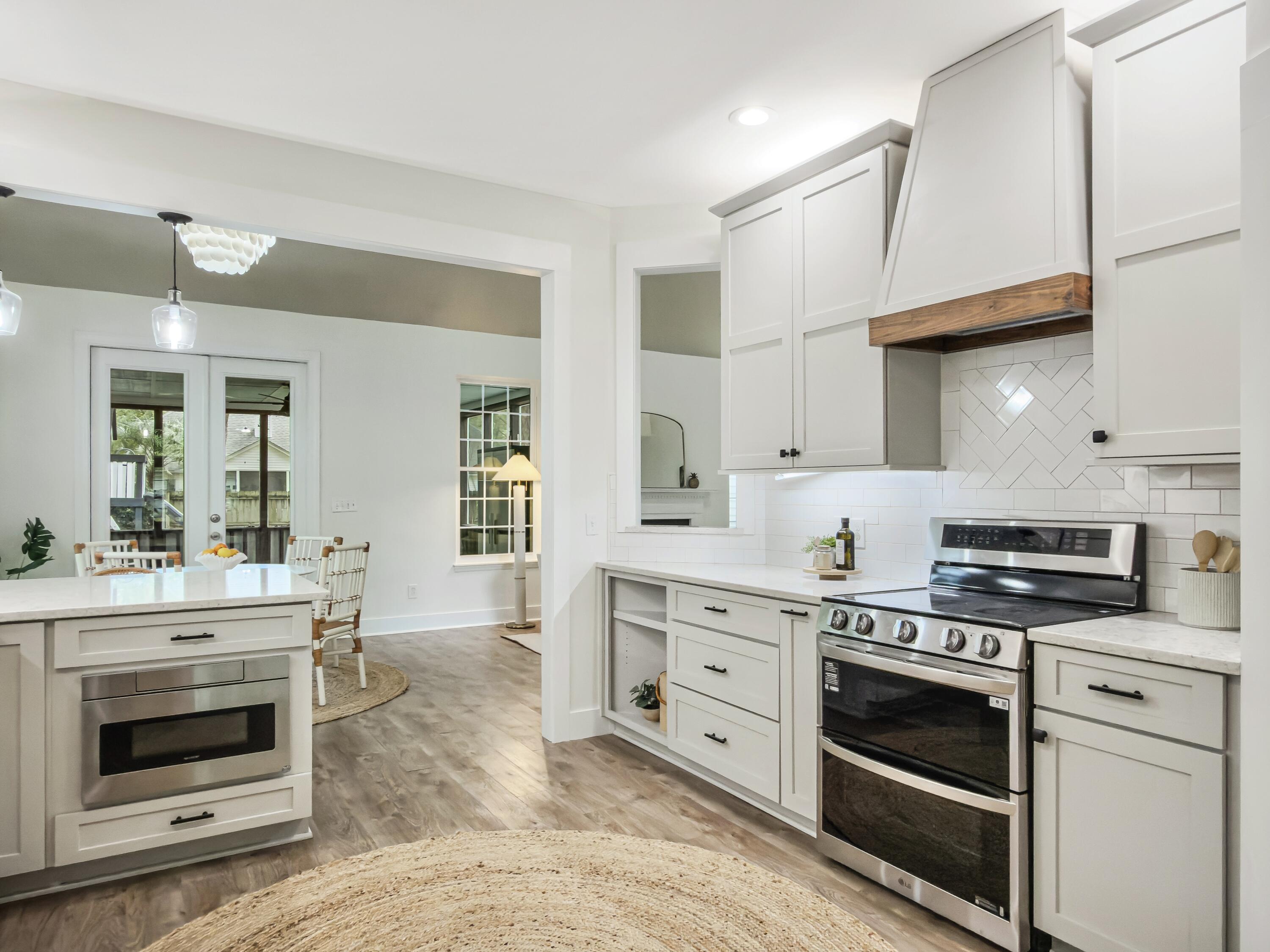 2085 Country Manor Drive
