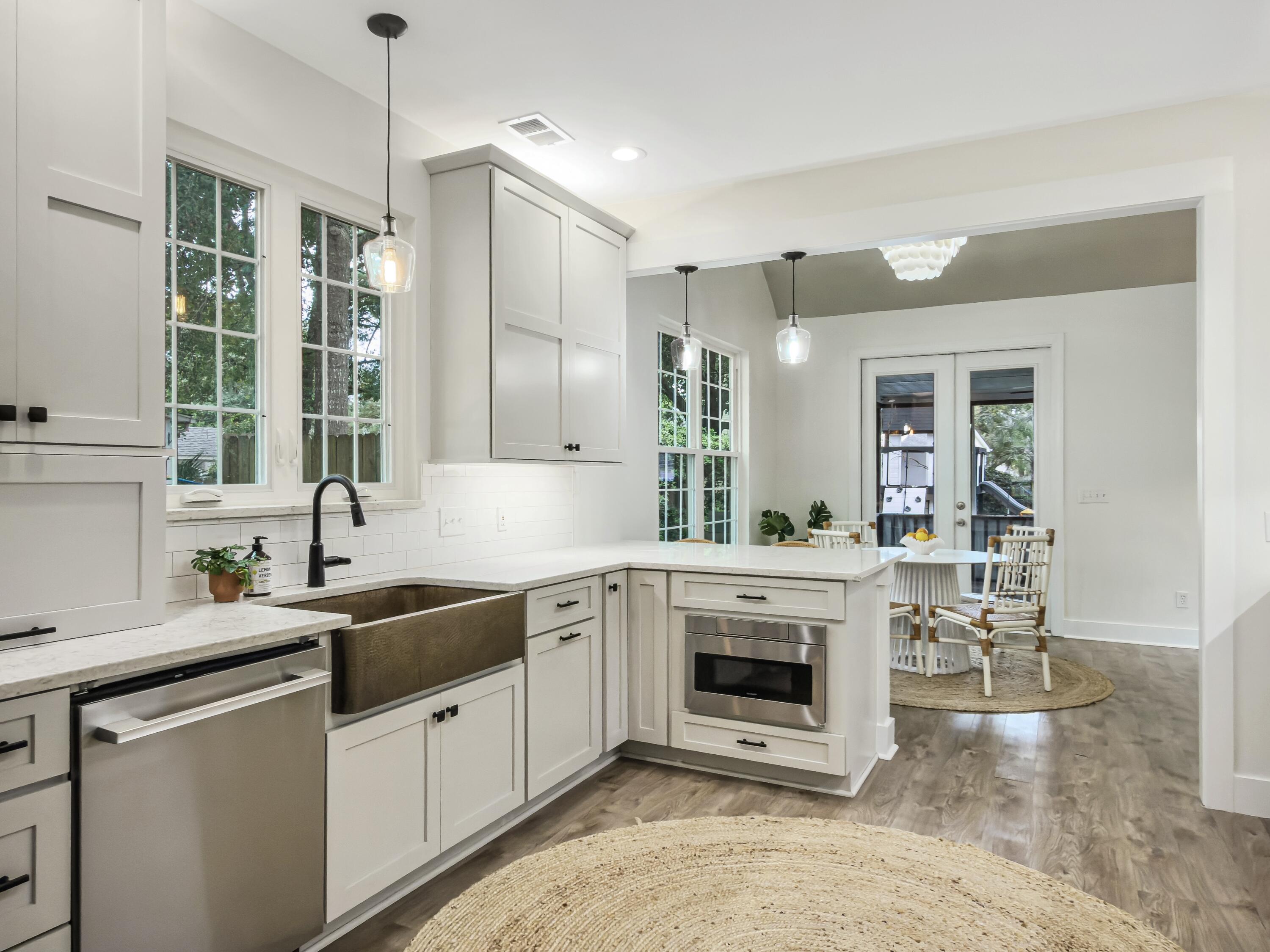 2085 Country Manor Drive
