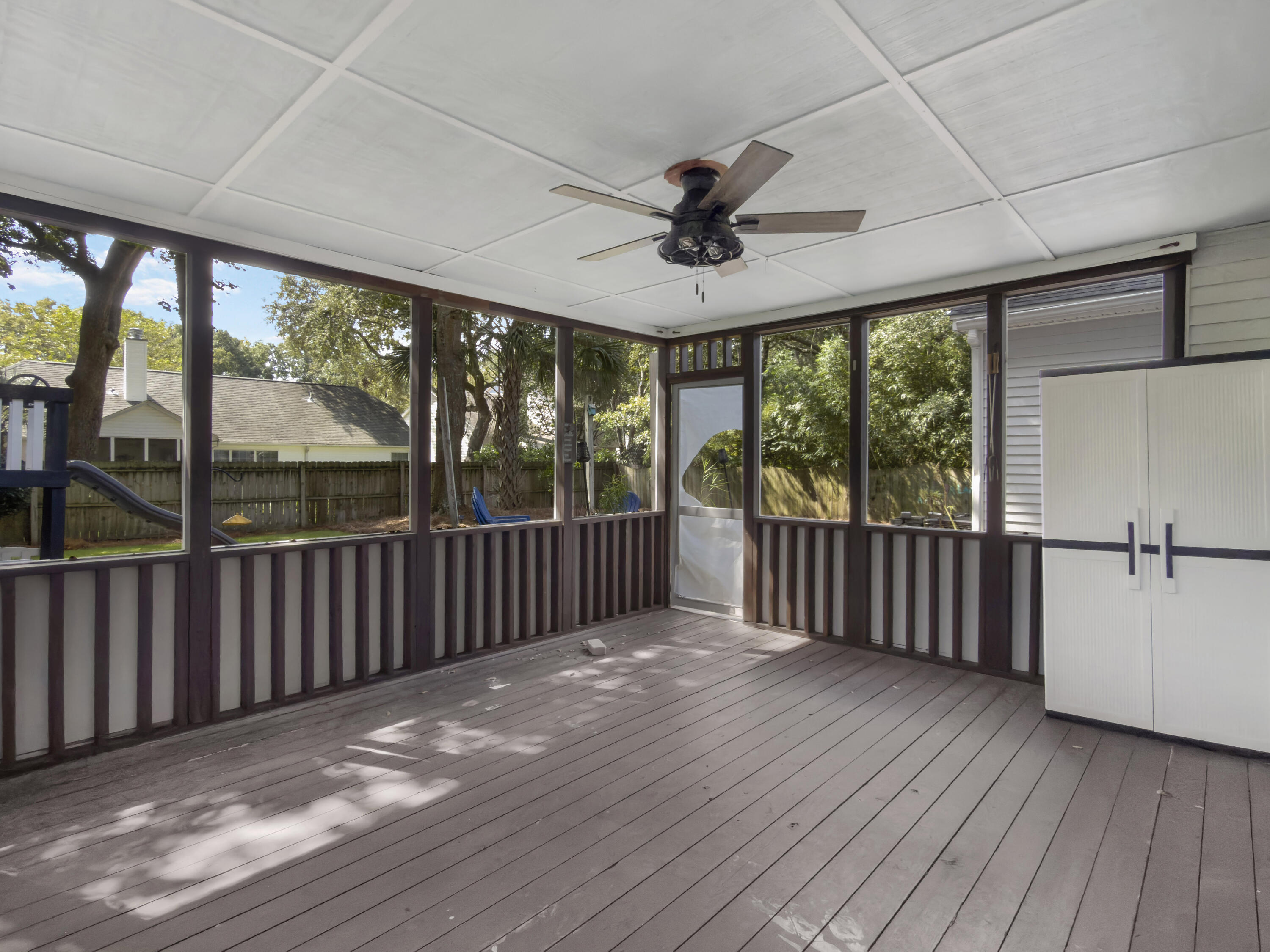 2085 Country Manor Drive