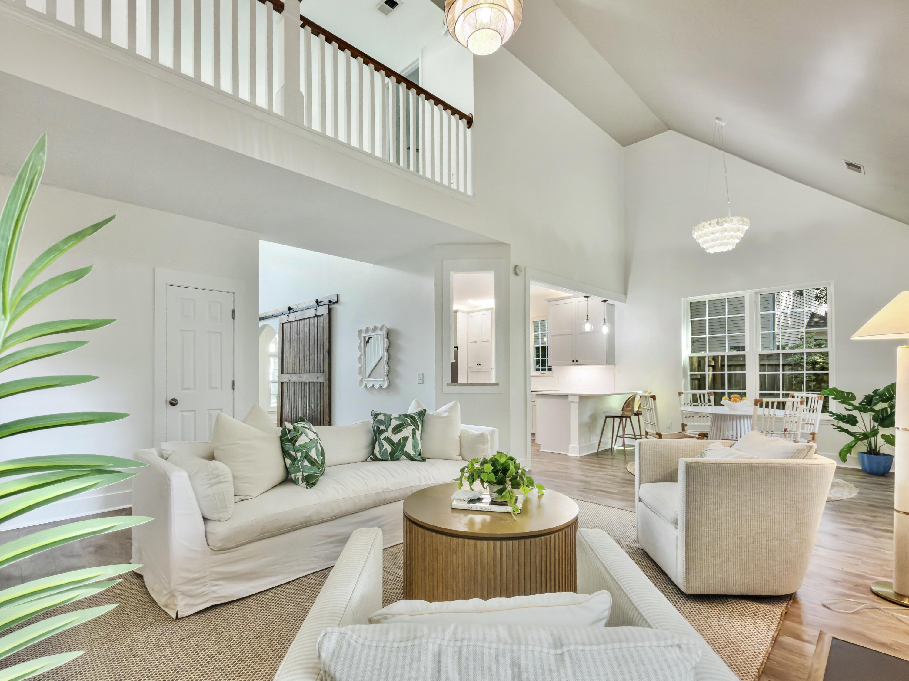 2085 Country Manor Drive