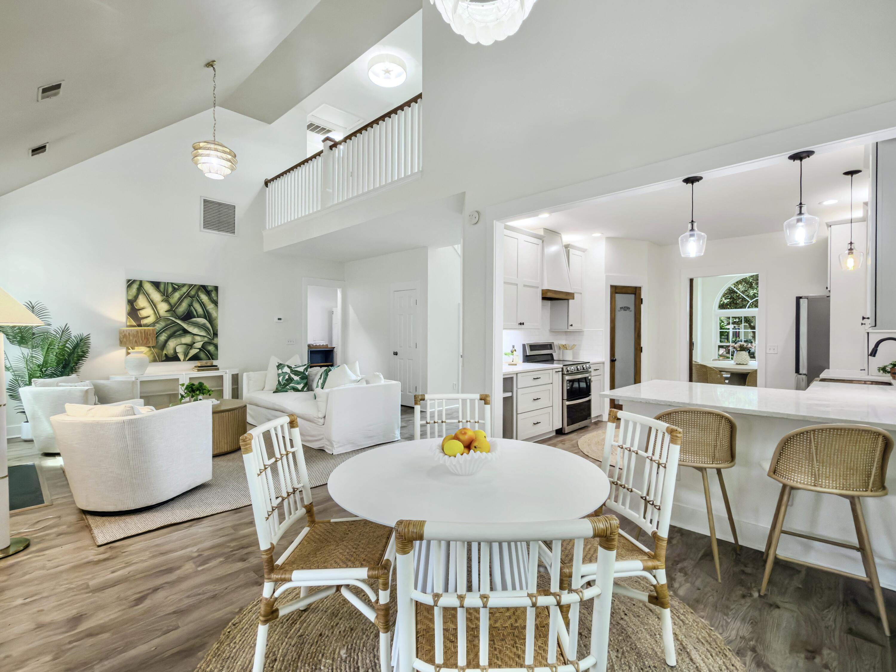 2085 Country Manor Drive