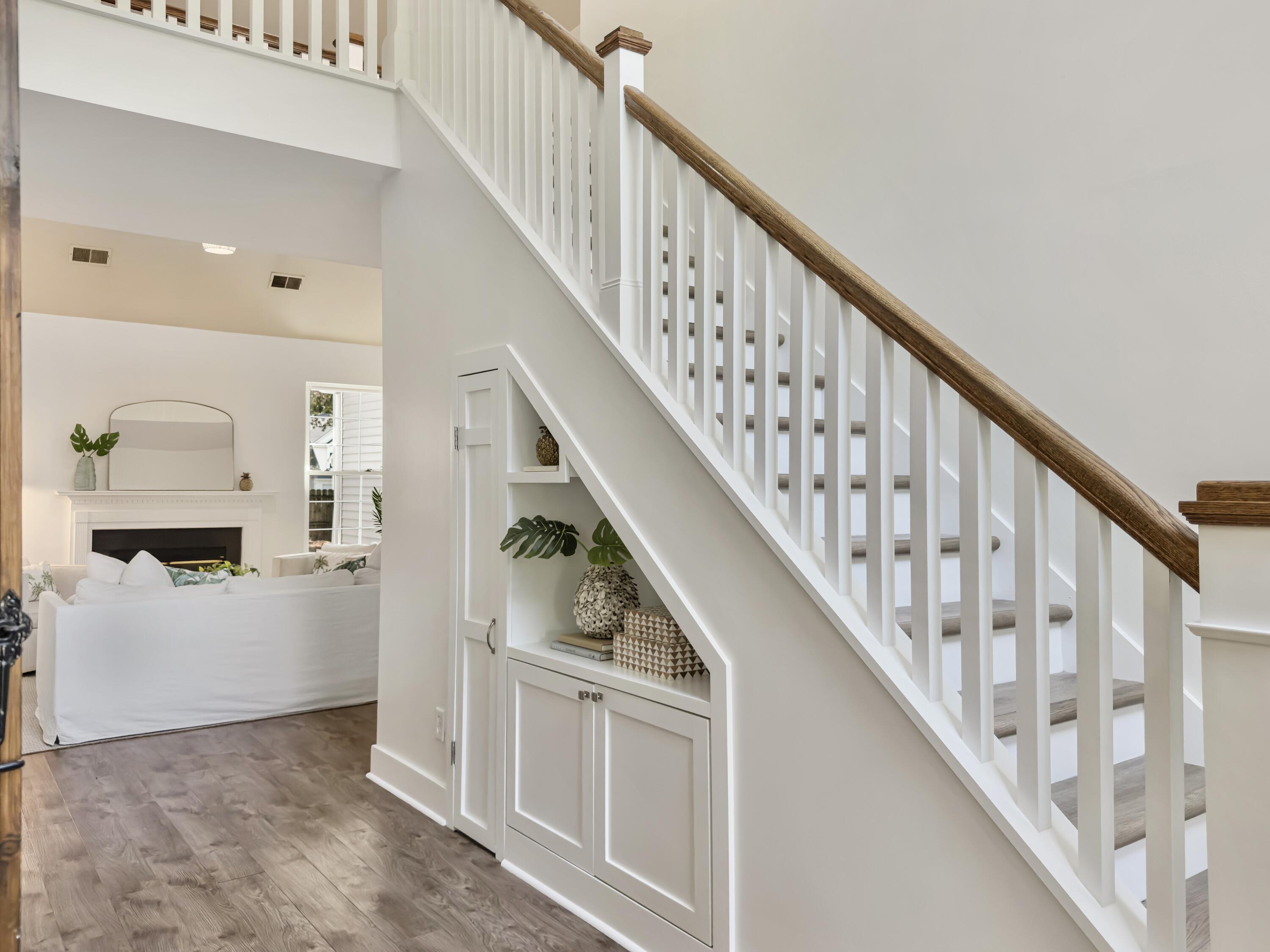 2085 Country Manor Drive