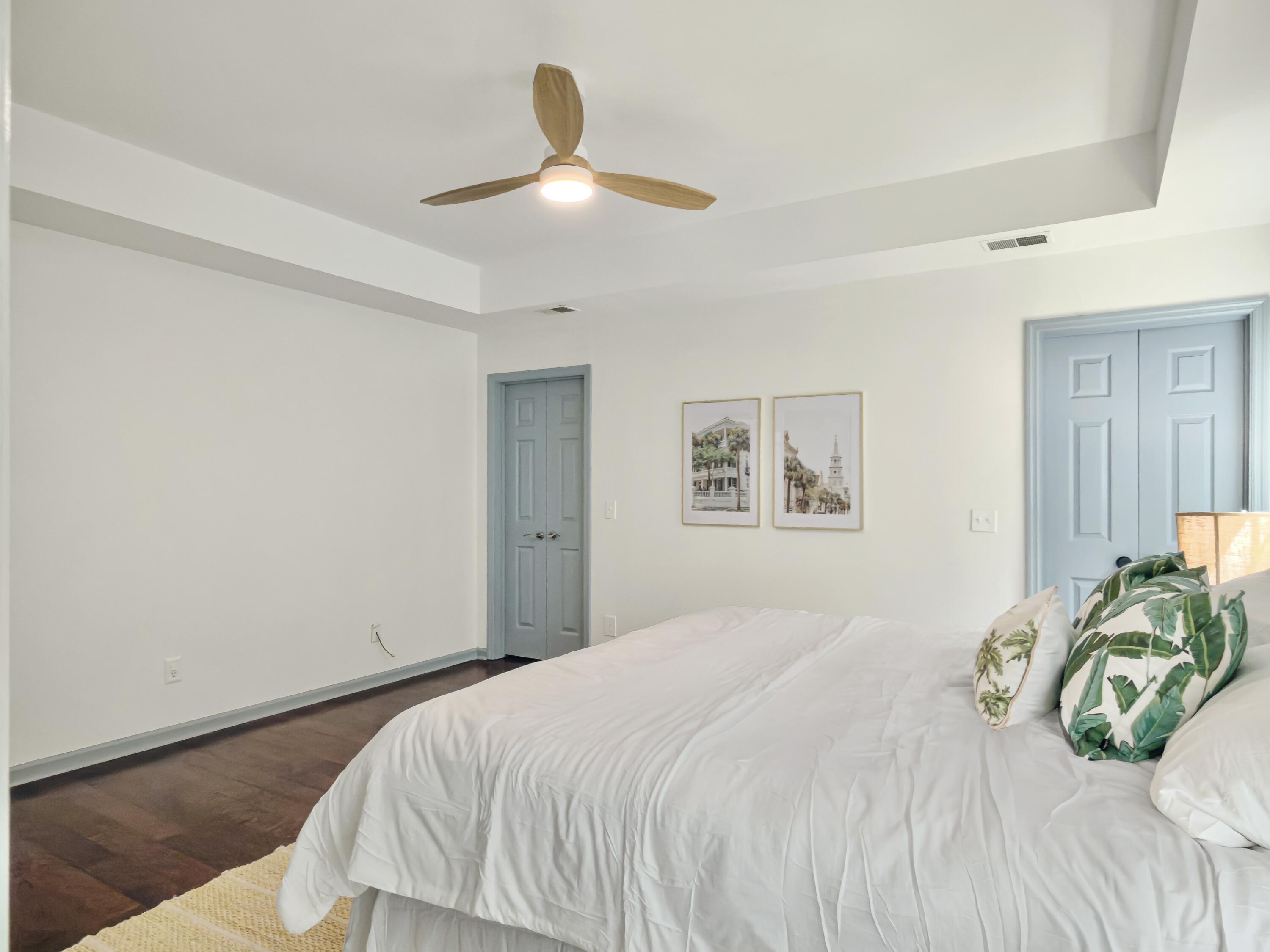 2085 Country Manor Drive