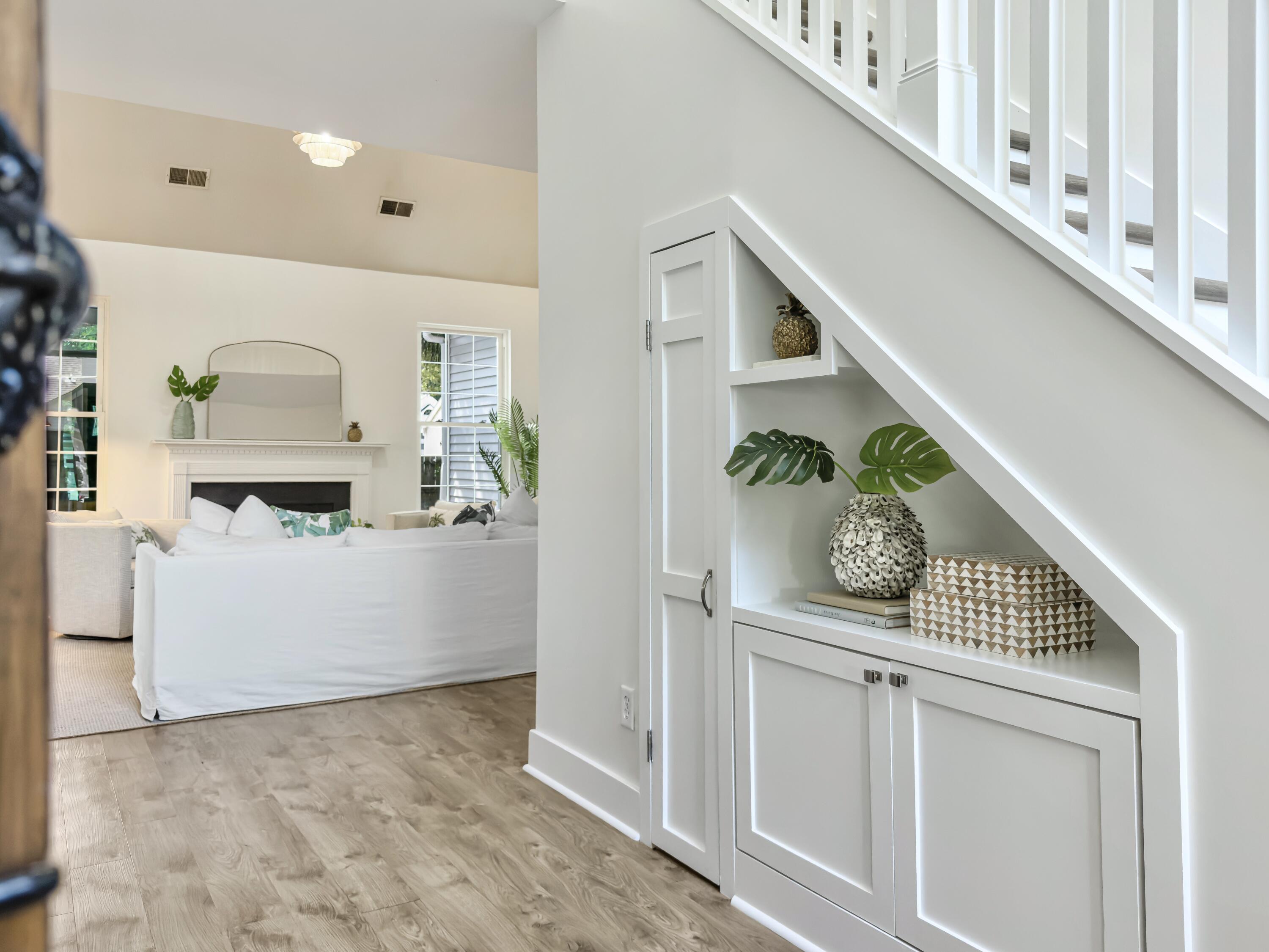 2085 Country Manor Drive
