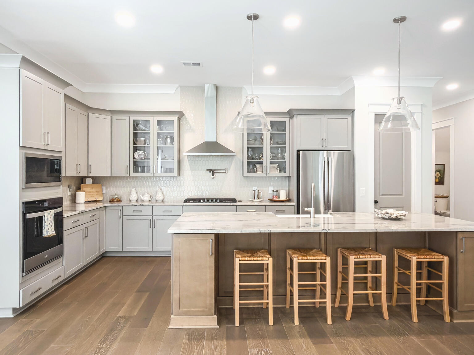 5609 Crystal Harbor Lane
