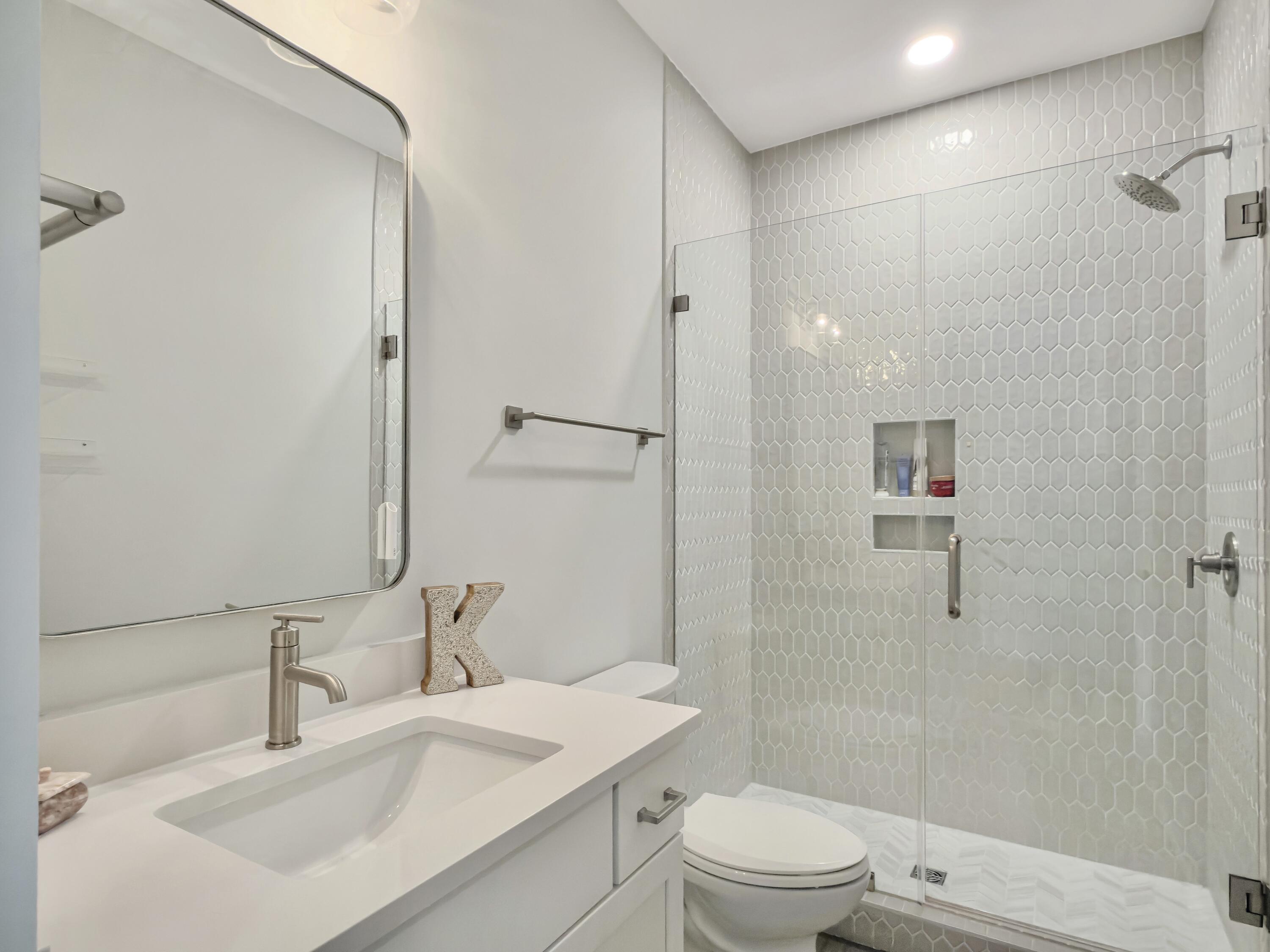 5609 Crystal Harbor Lane