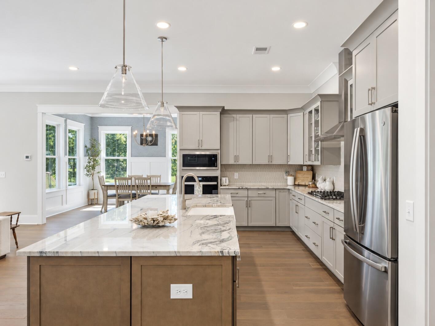 5609 Crystal Harbor Lane