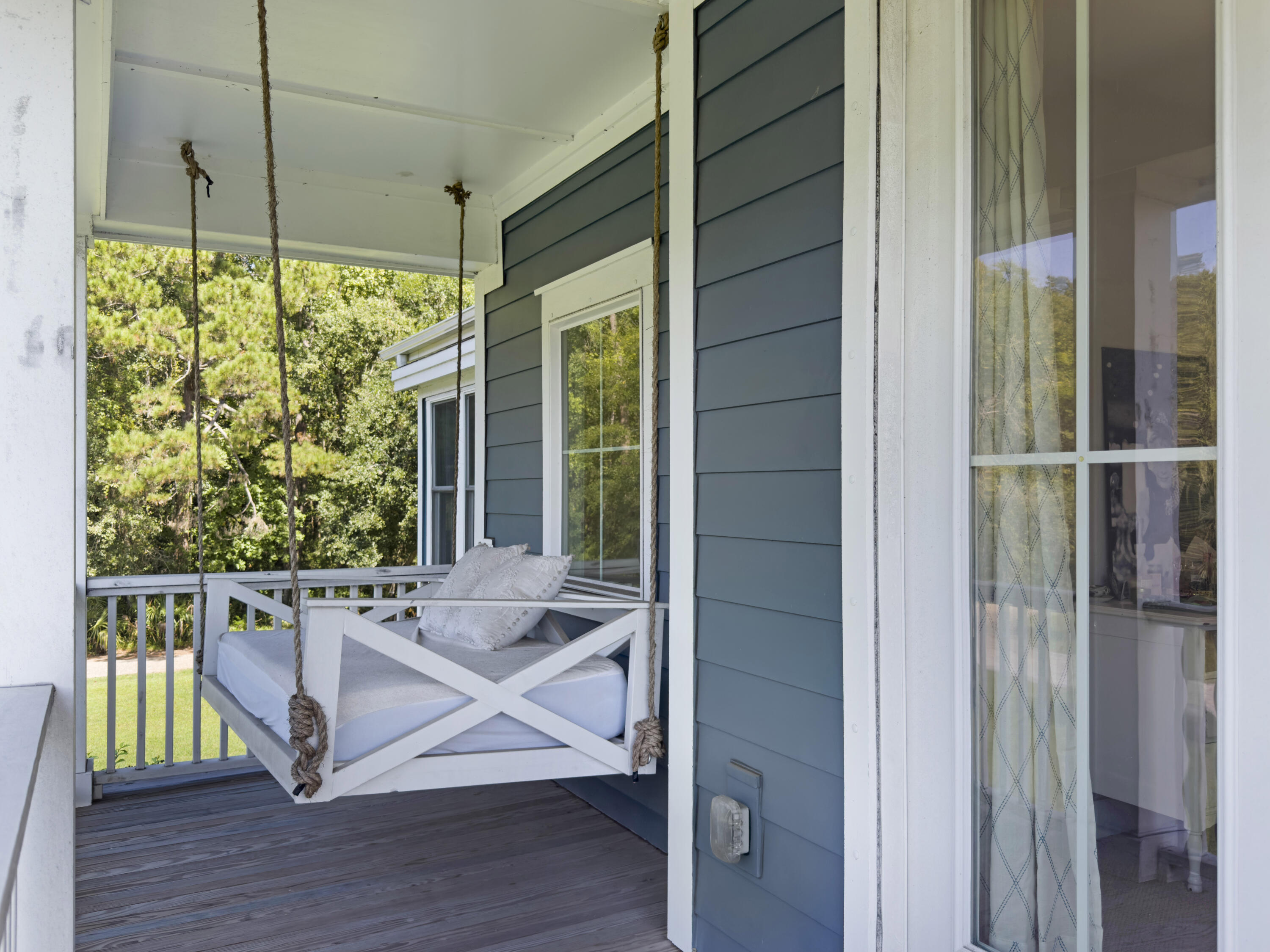 5609 Crystal Harbor Lane