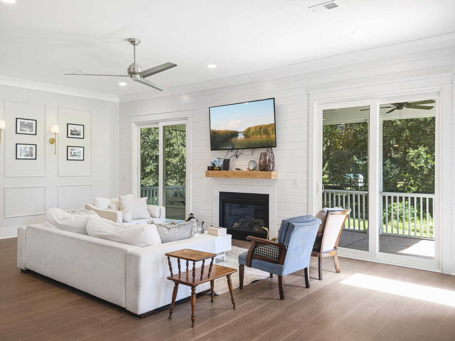 5609 Crystal Harbor Lane