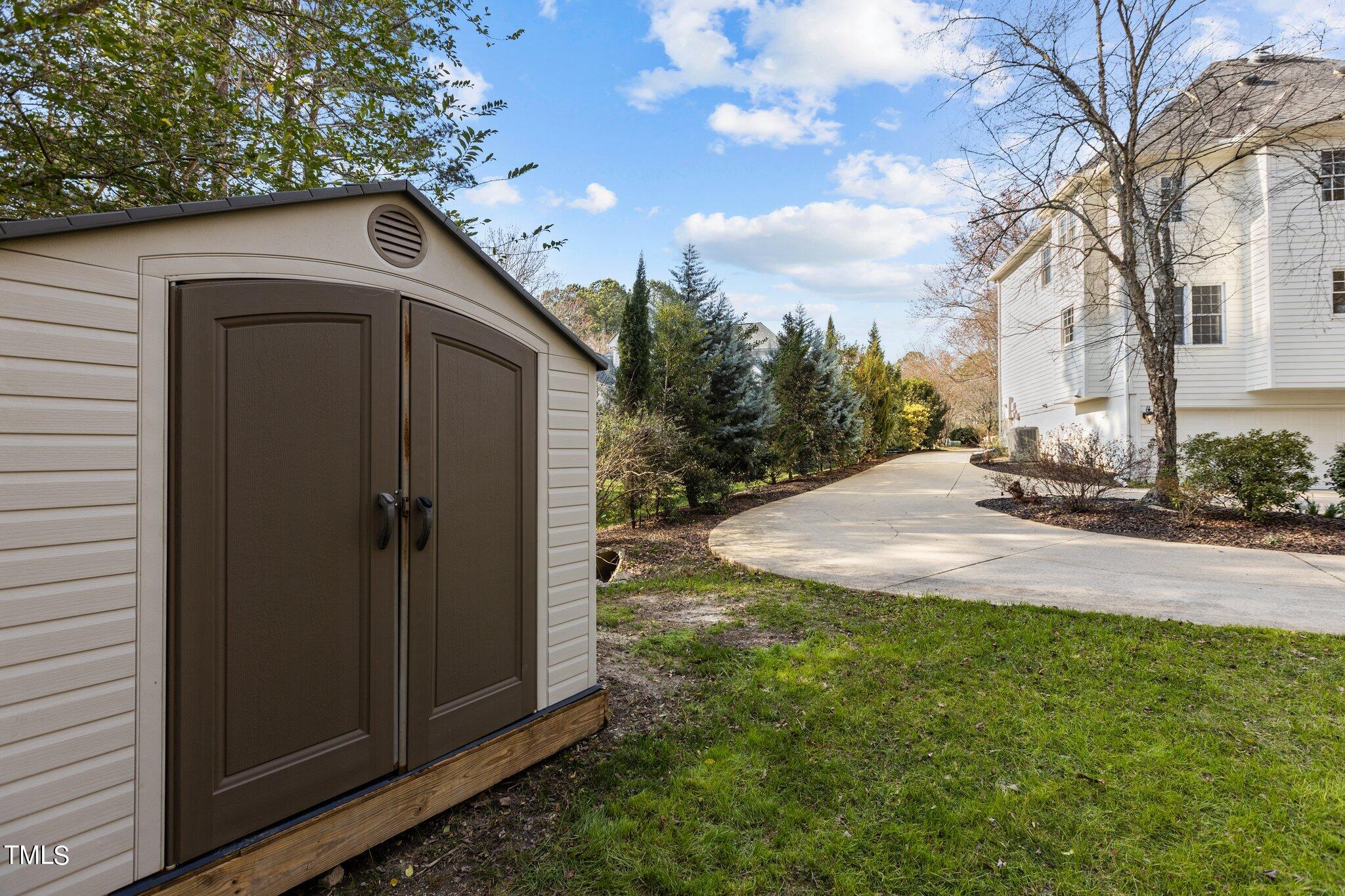 2328 Wertherson Lane