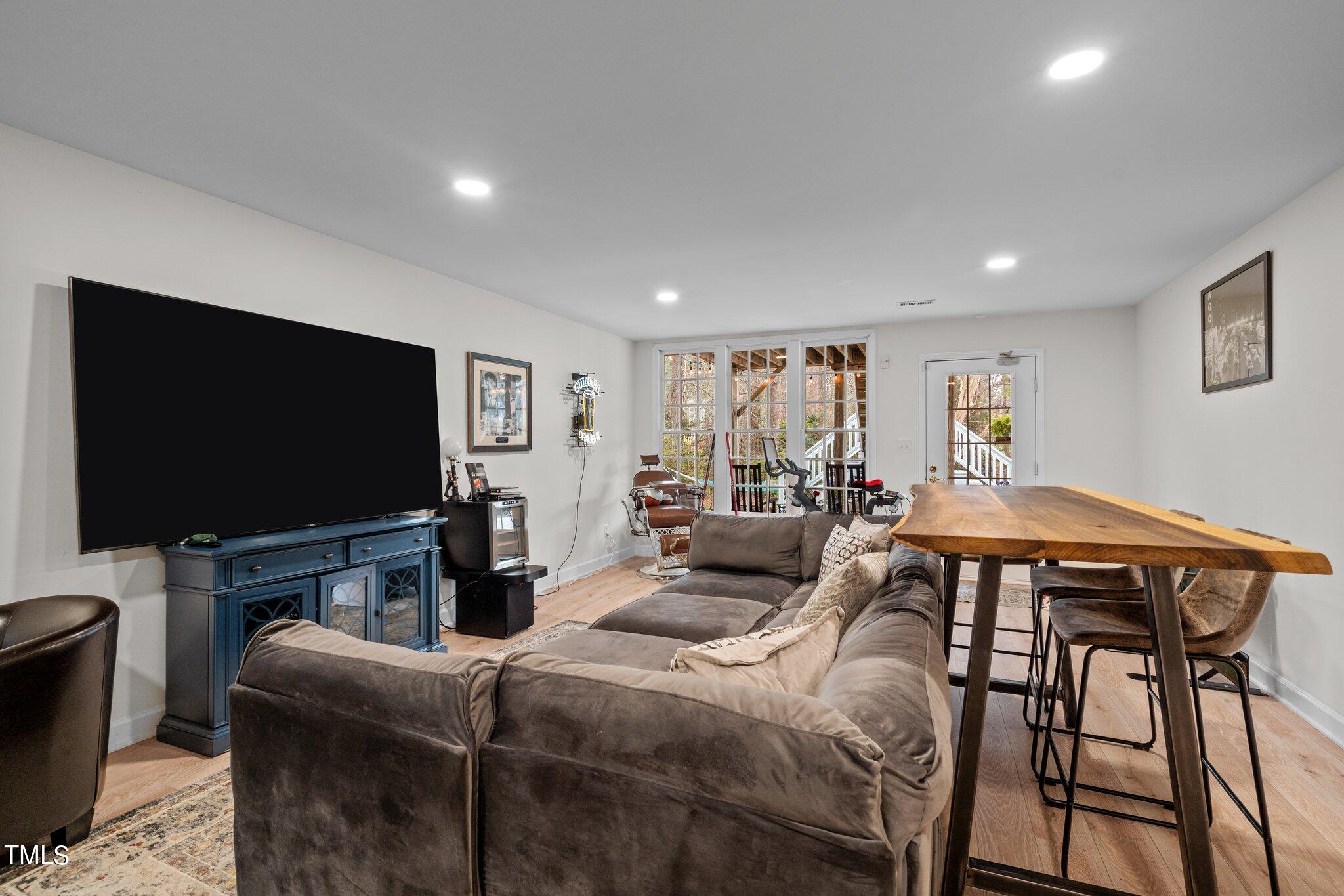 2328 Wertherson Lane