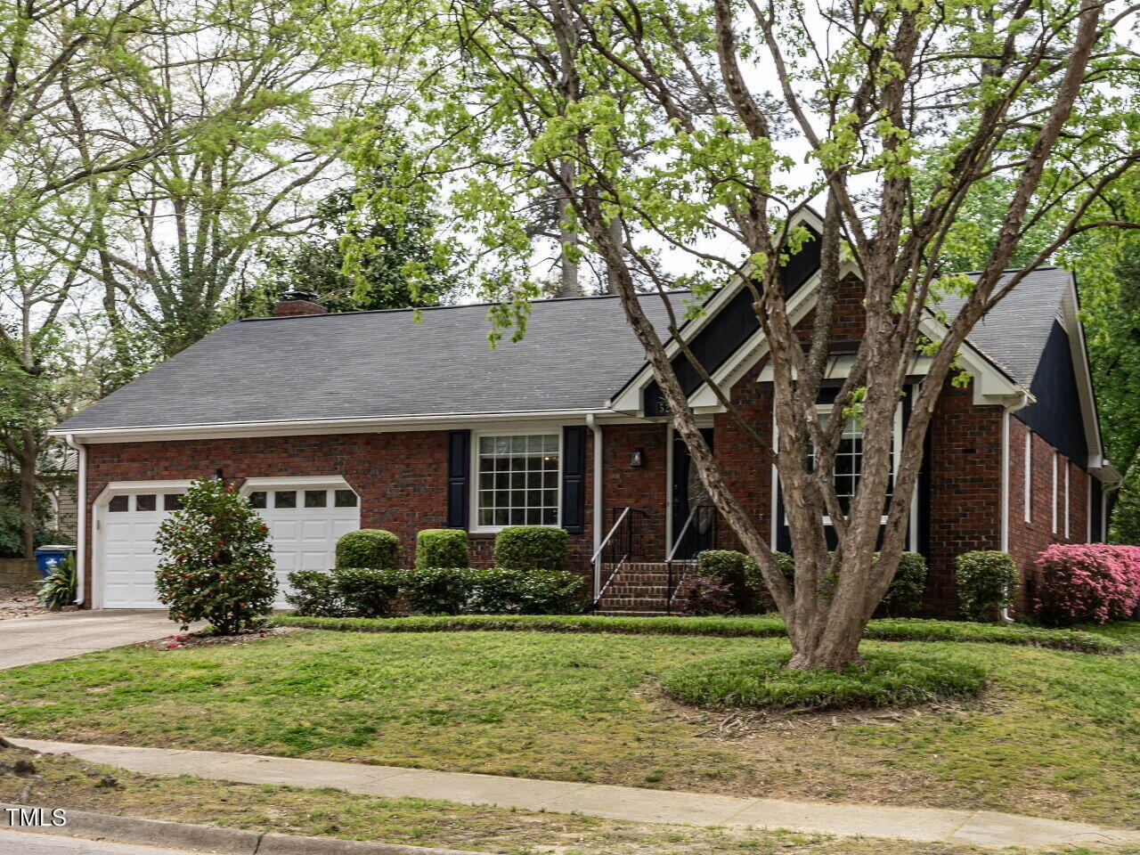 5205 Sweetbriar Drive