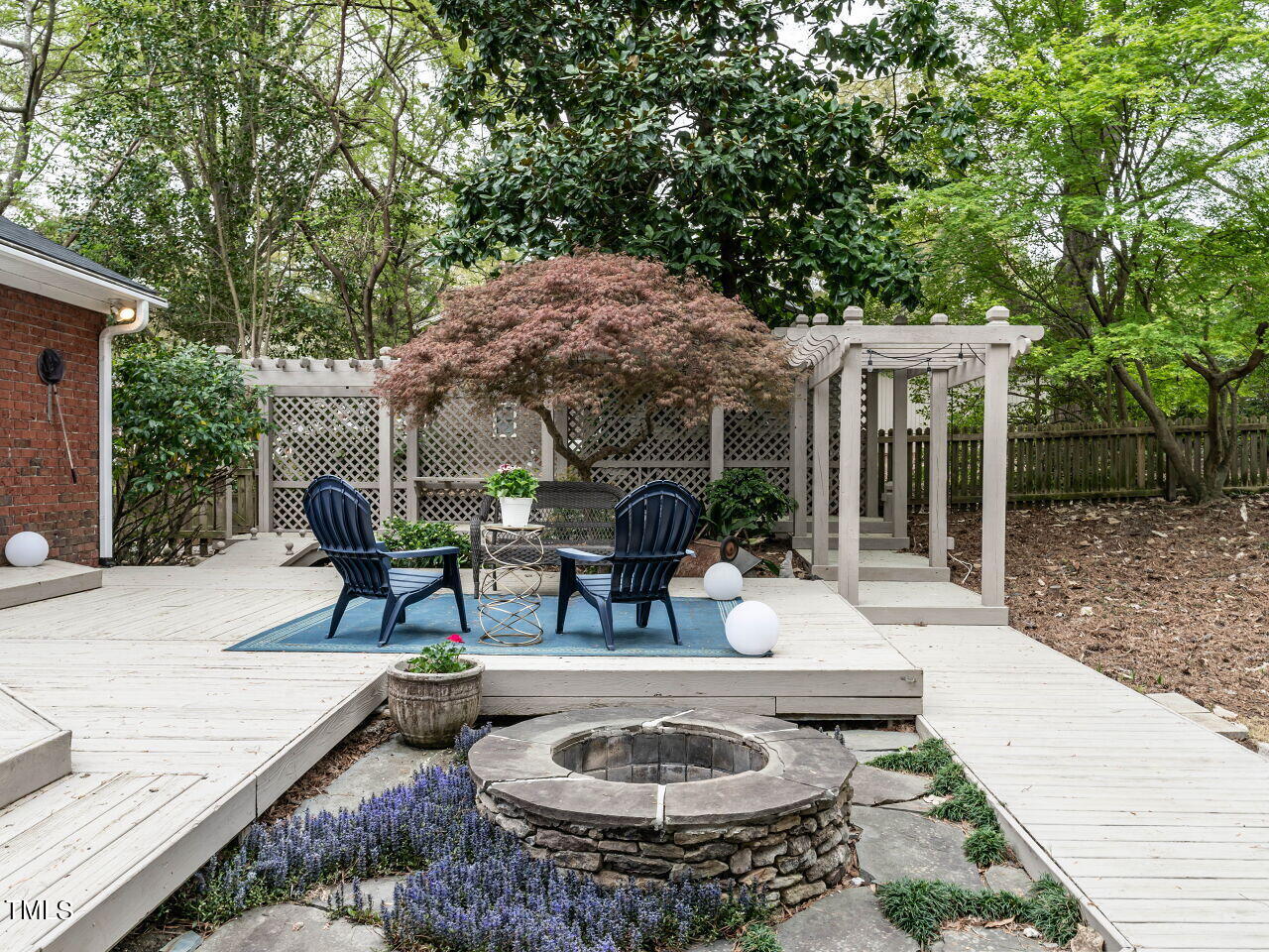 5205 Sweetbriar Drive