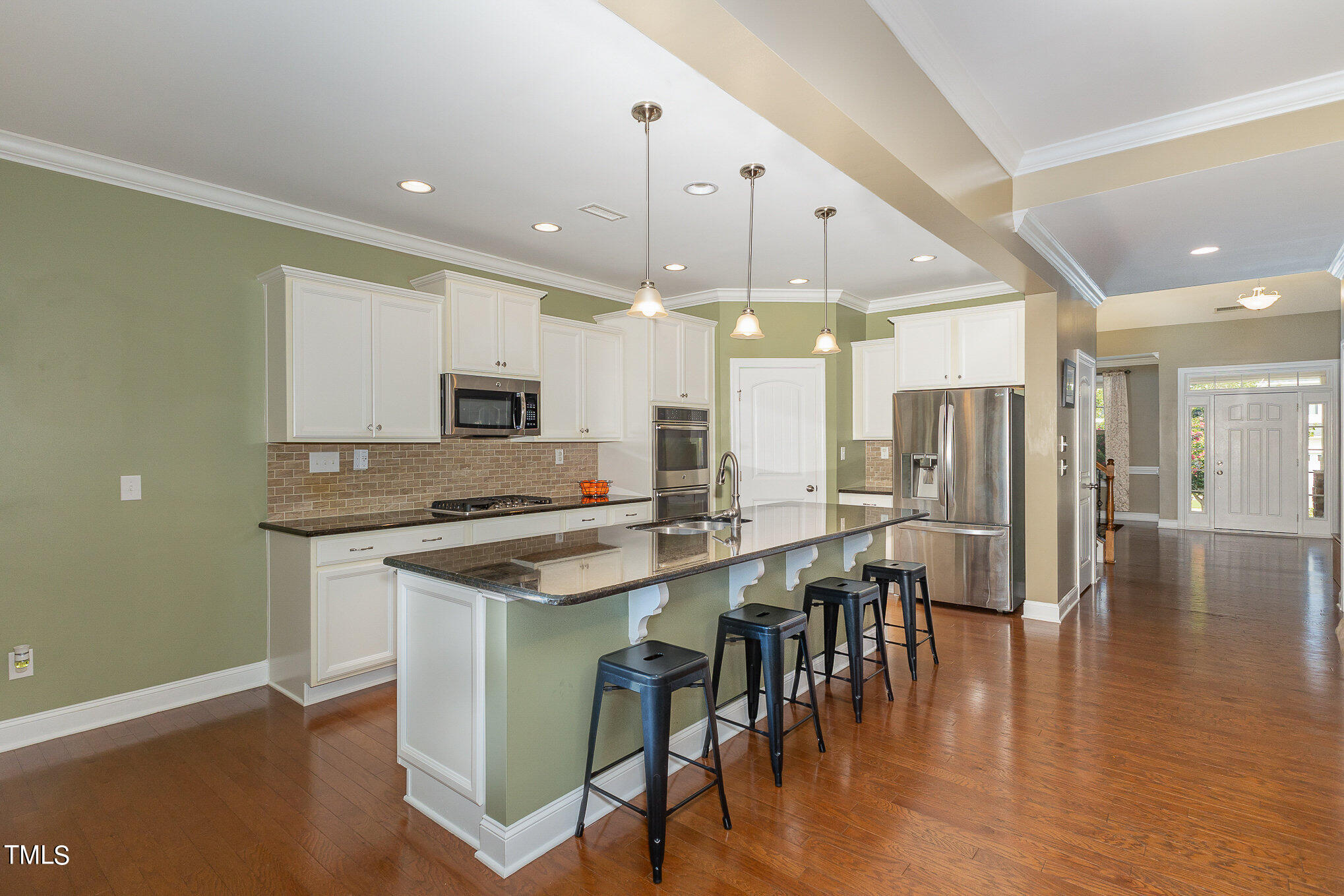 421 Nightingale Court