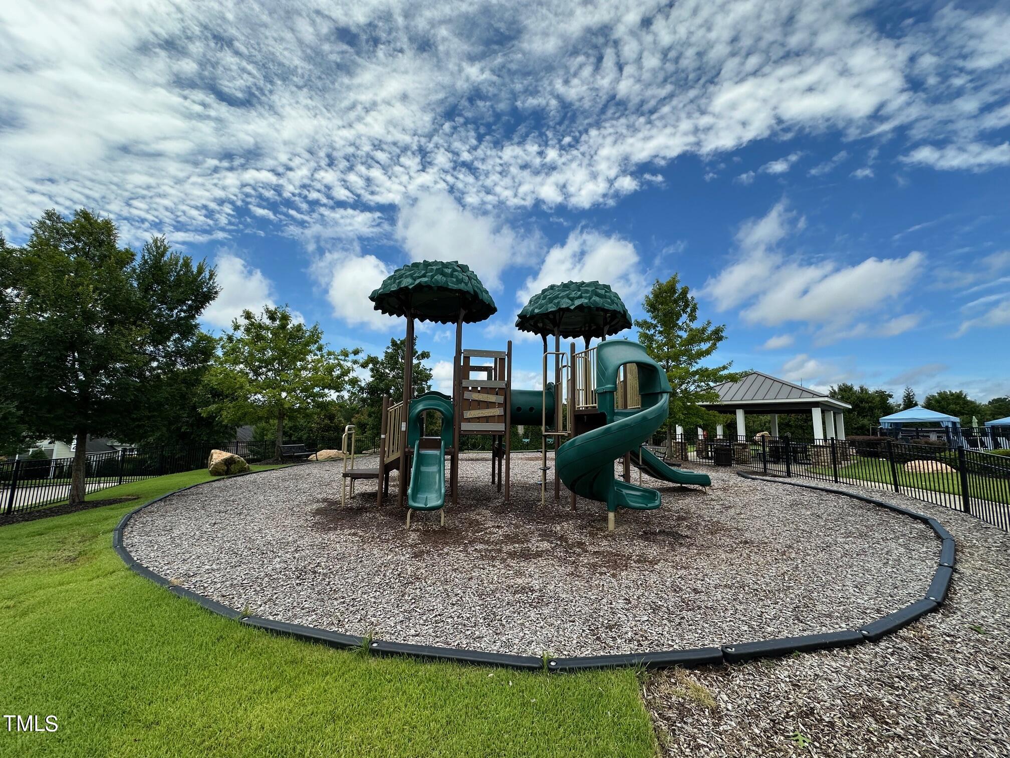 421 Nightingale Court