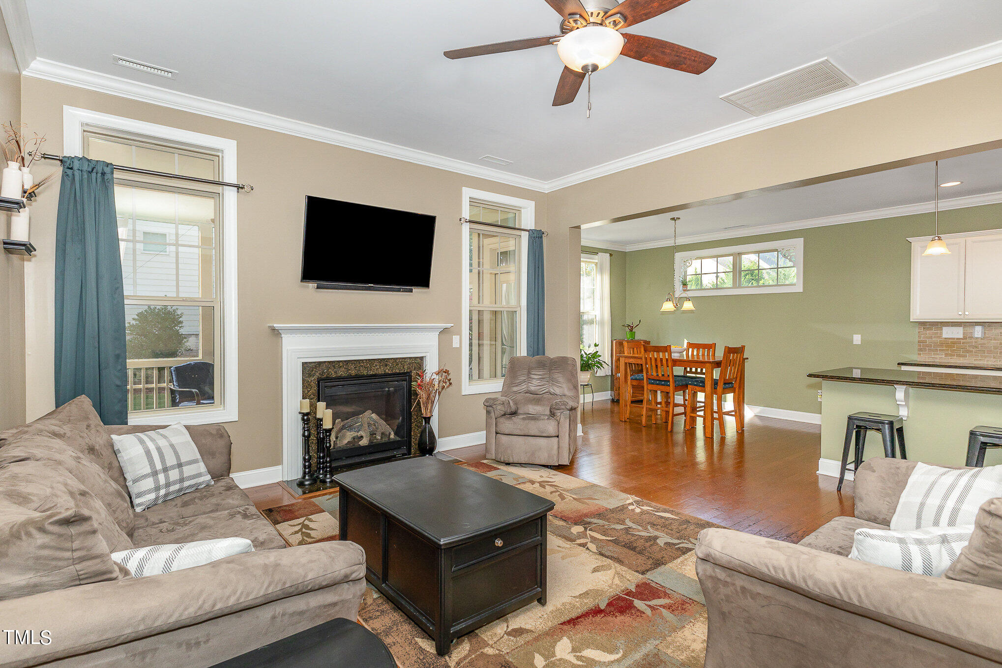 421 Nightingale Court