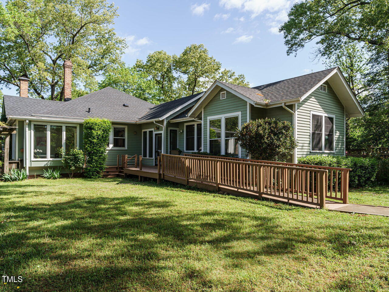 1811 Park Drive