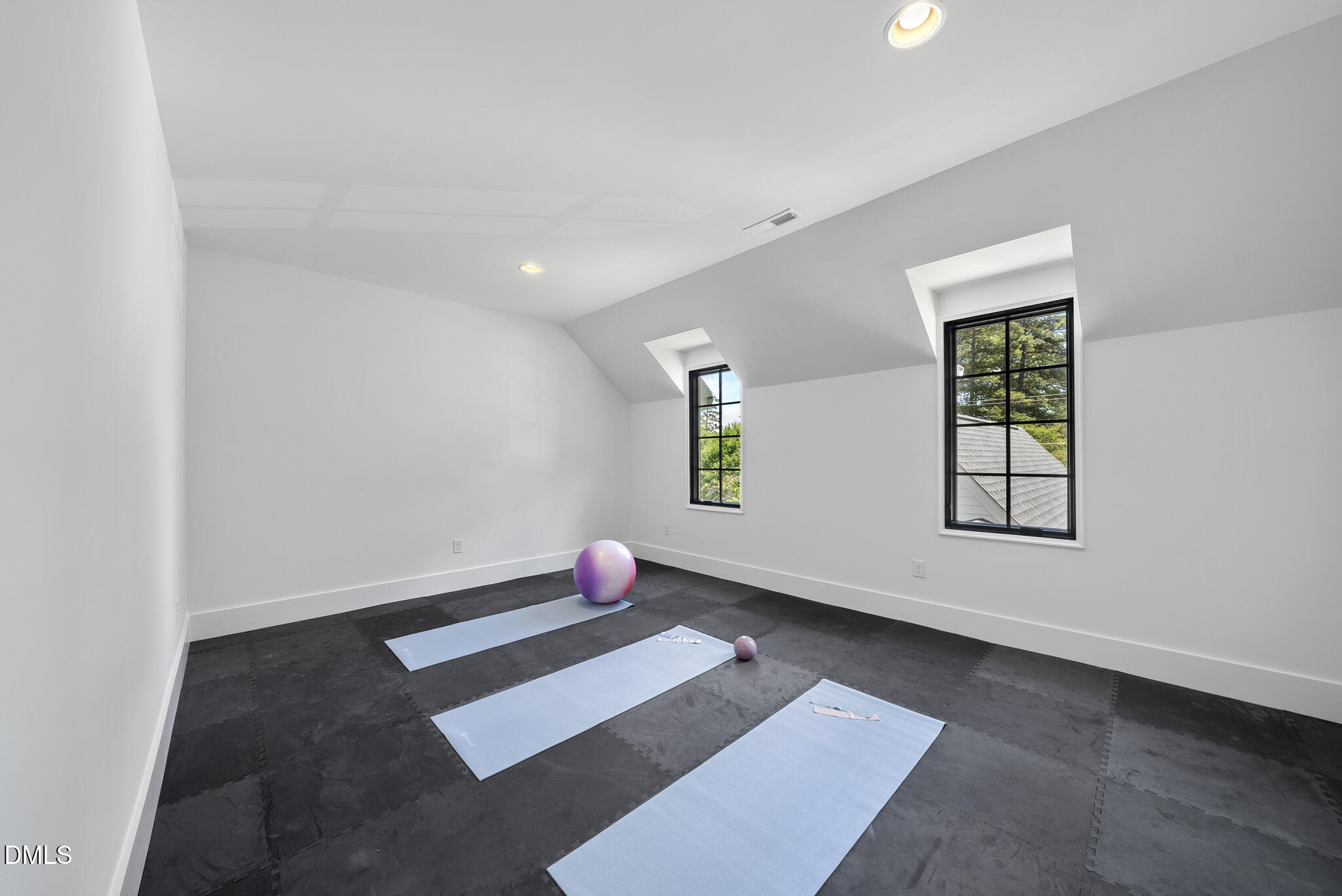1609 Ridge Road, Raleigh
