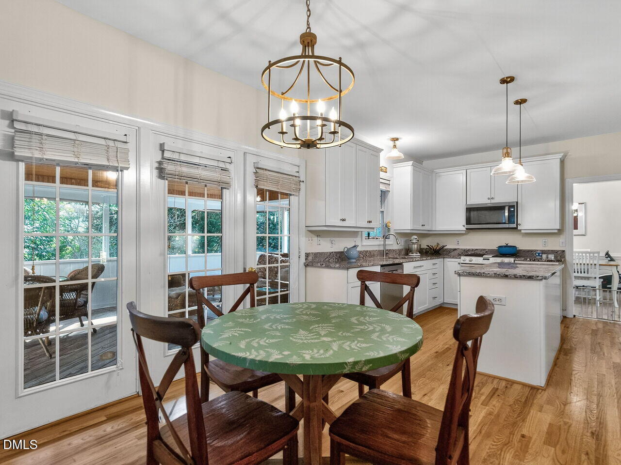 1208 Tartarian Trail, Apex