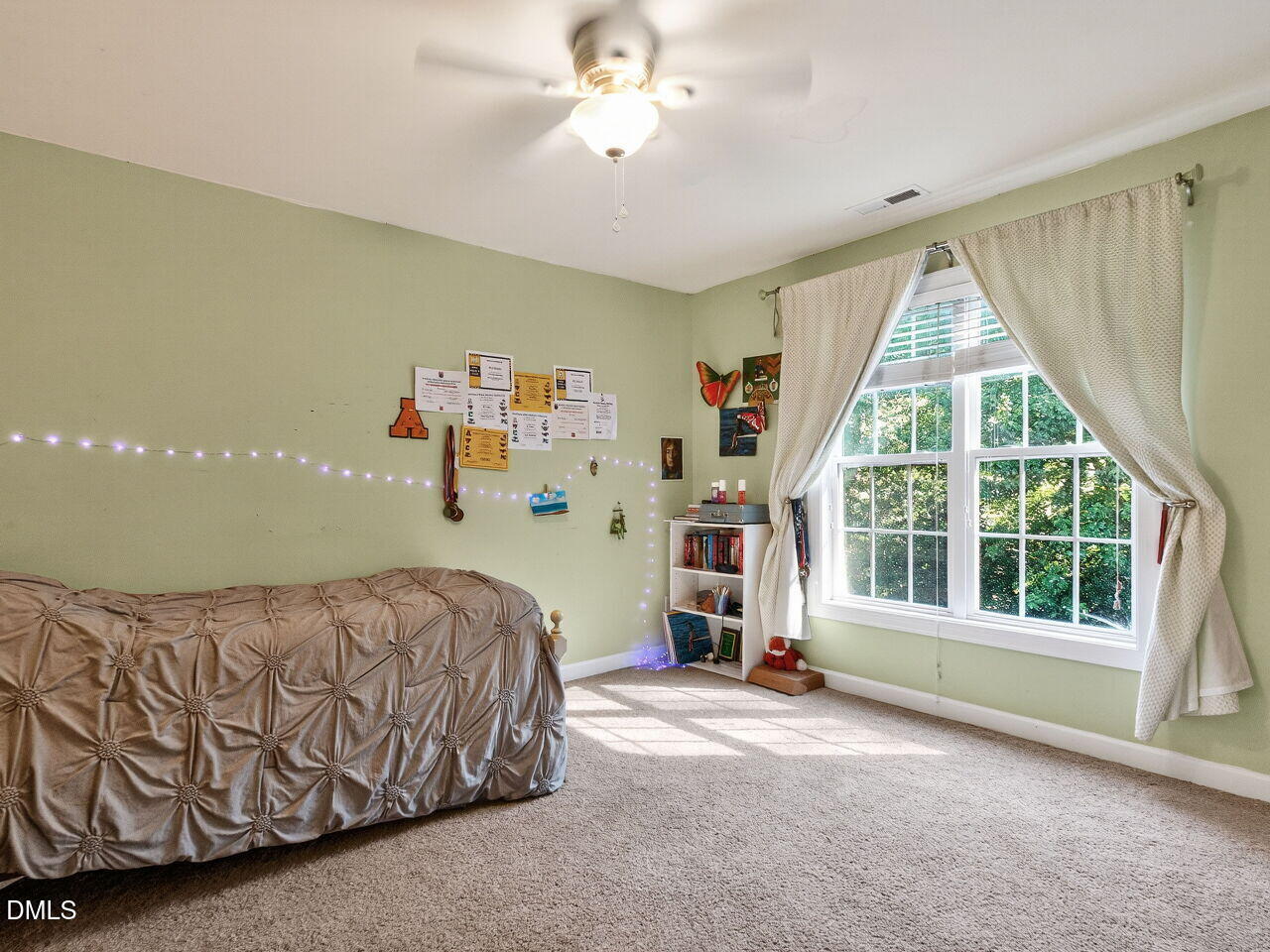 1208 Tartarian Trail, Apex