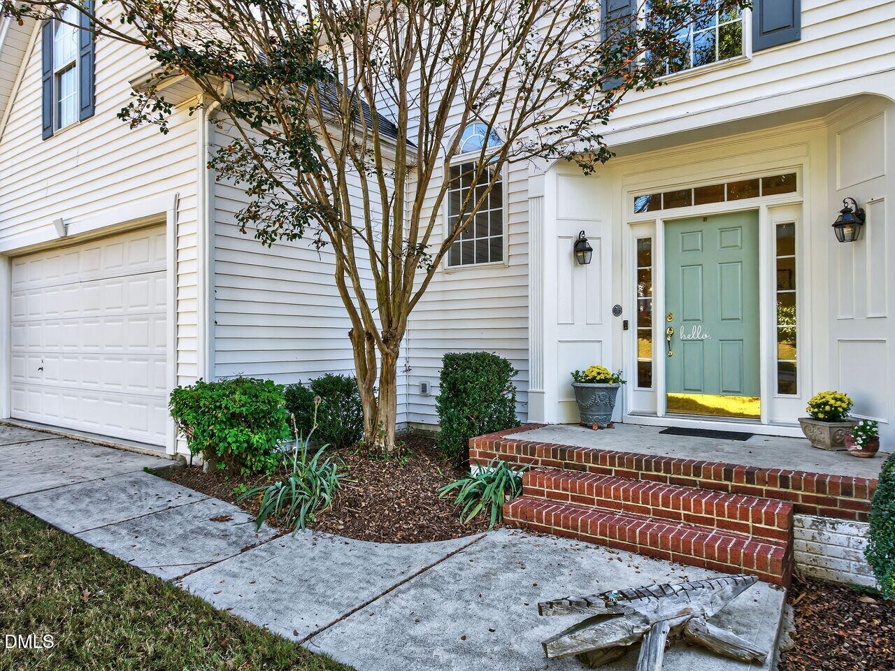 1208 Tartarian Trail, Apex