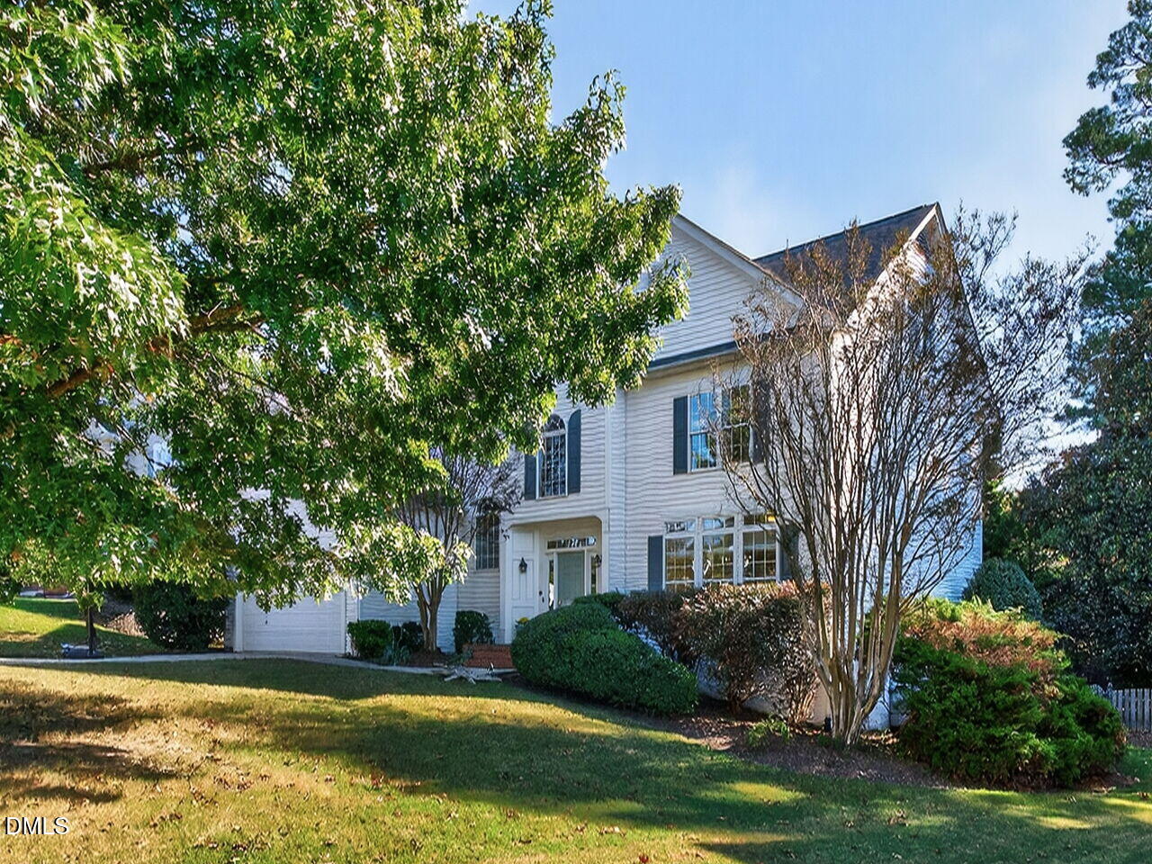 1208 Tartarian Trail, Apex