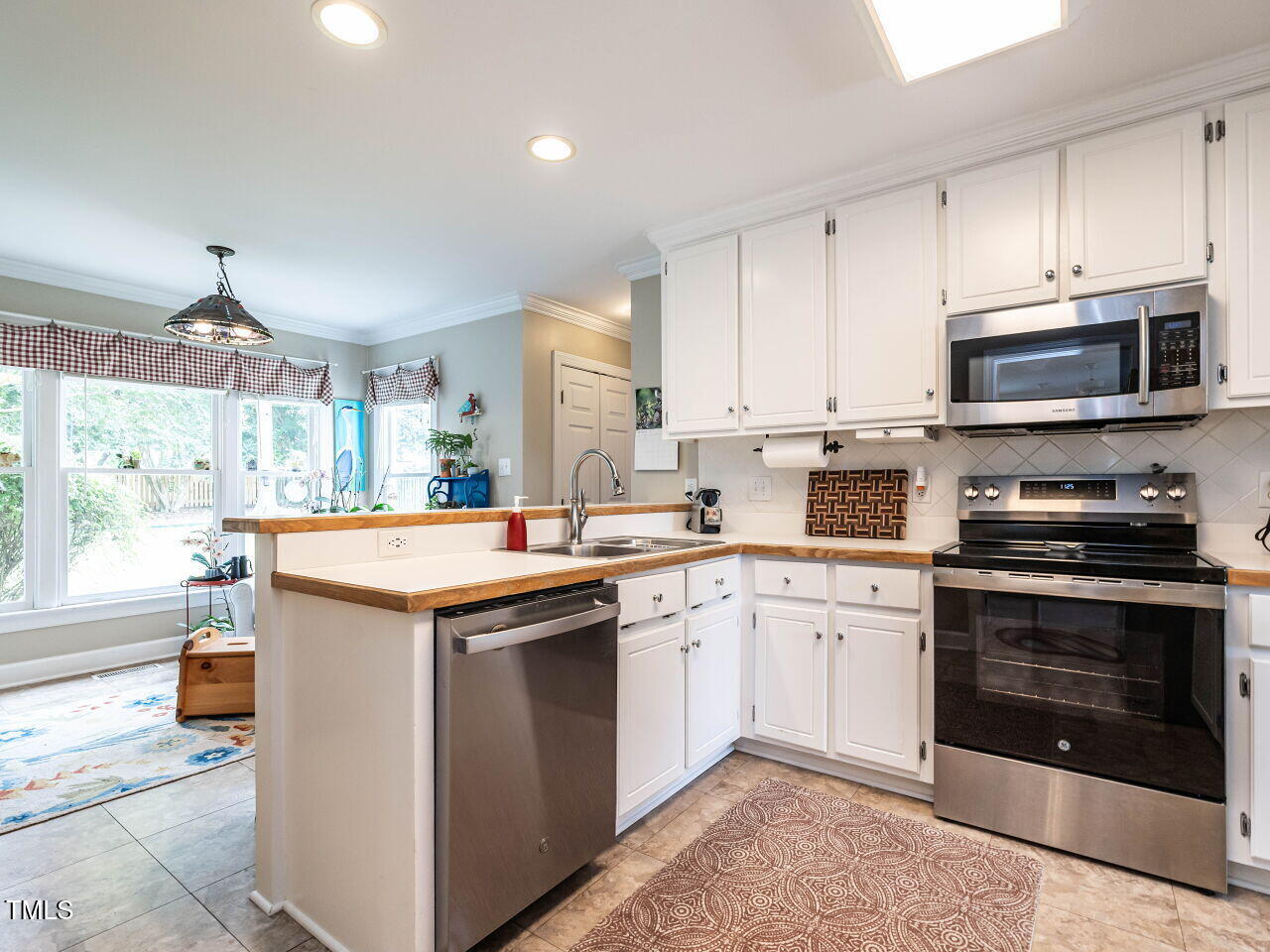 9205 Dawnshire Road, Raleigh