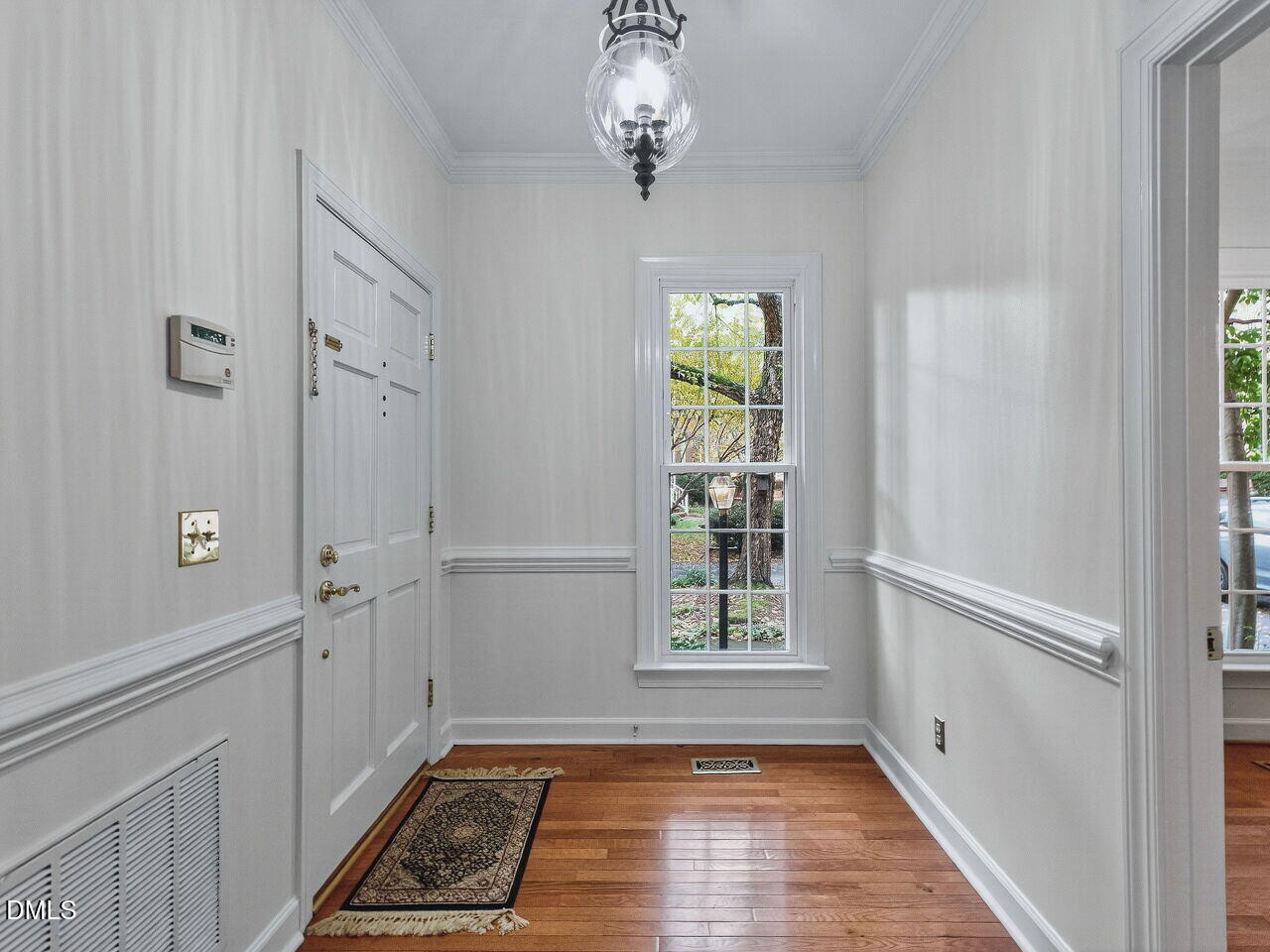 6113 Shelton Court