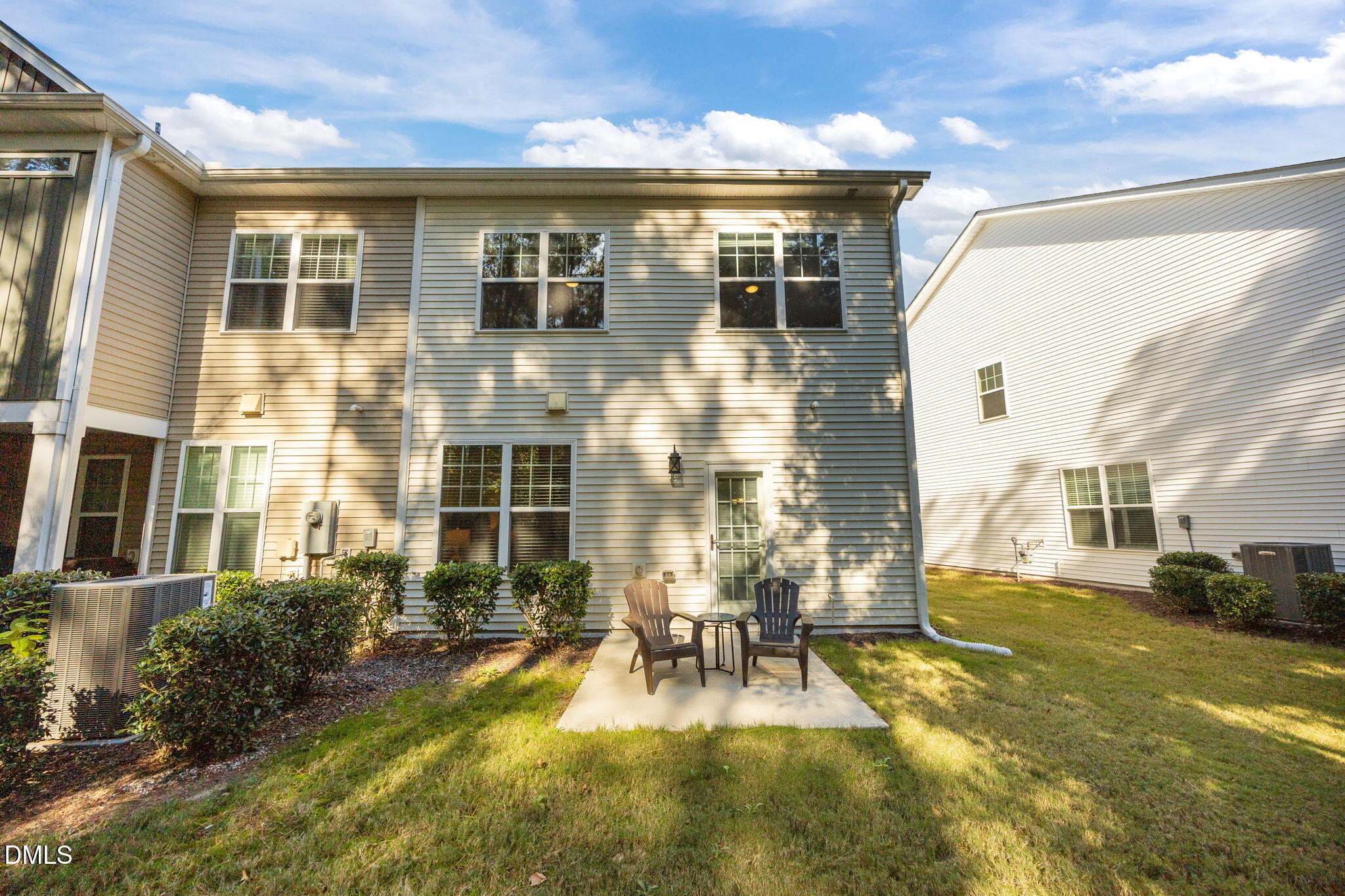 6141 Beale Loop