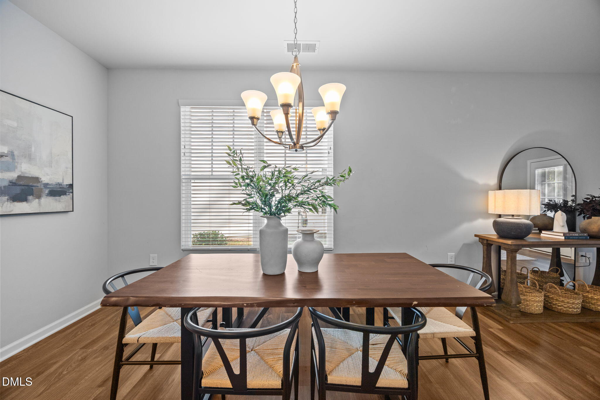 6141 Beale Loop