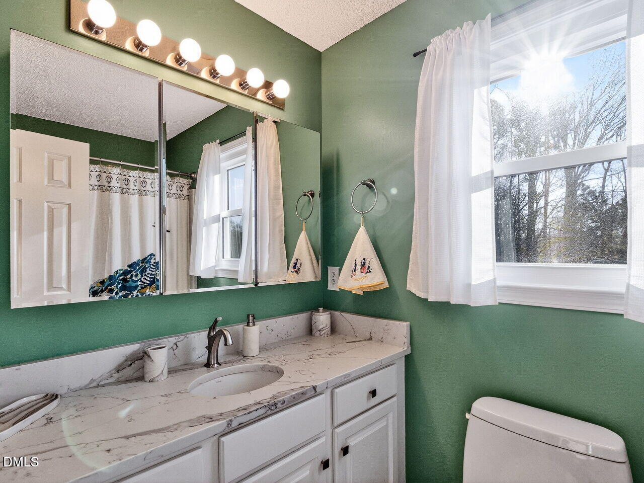 1016 Blue River Farm Drive