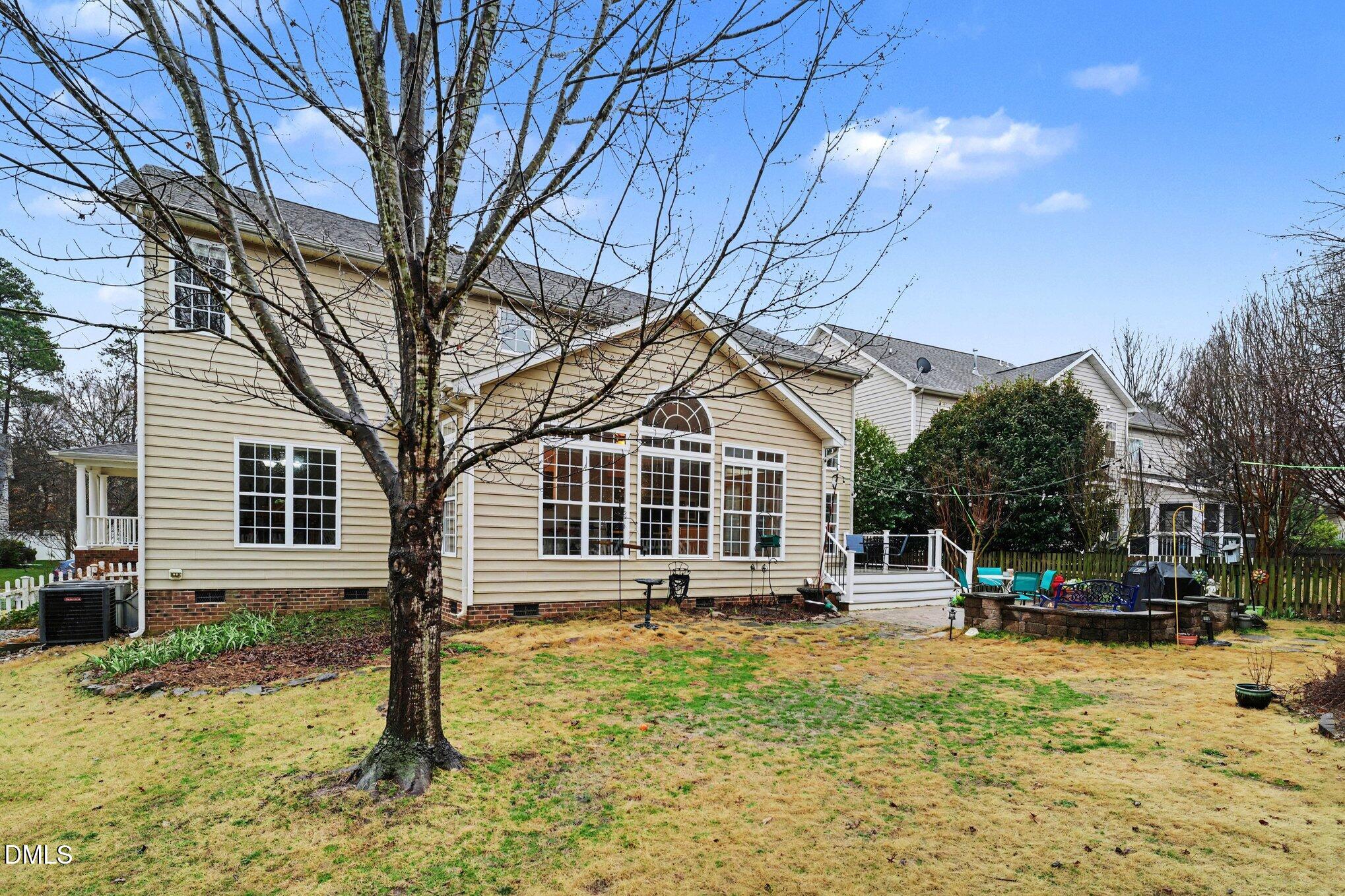 2505 Wyatt Lane