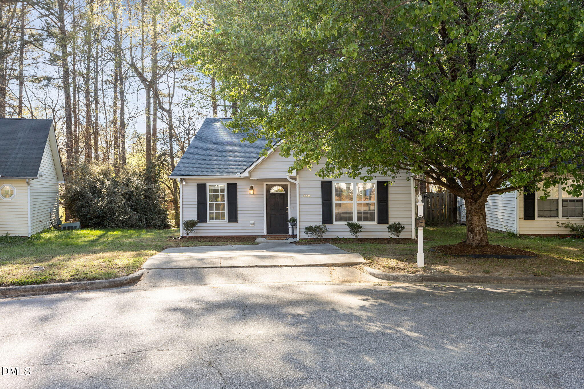 2208 Walnut Ridge Court