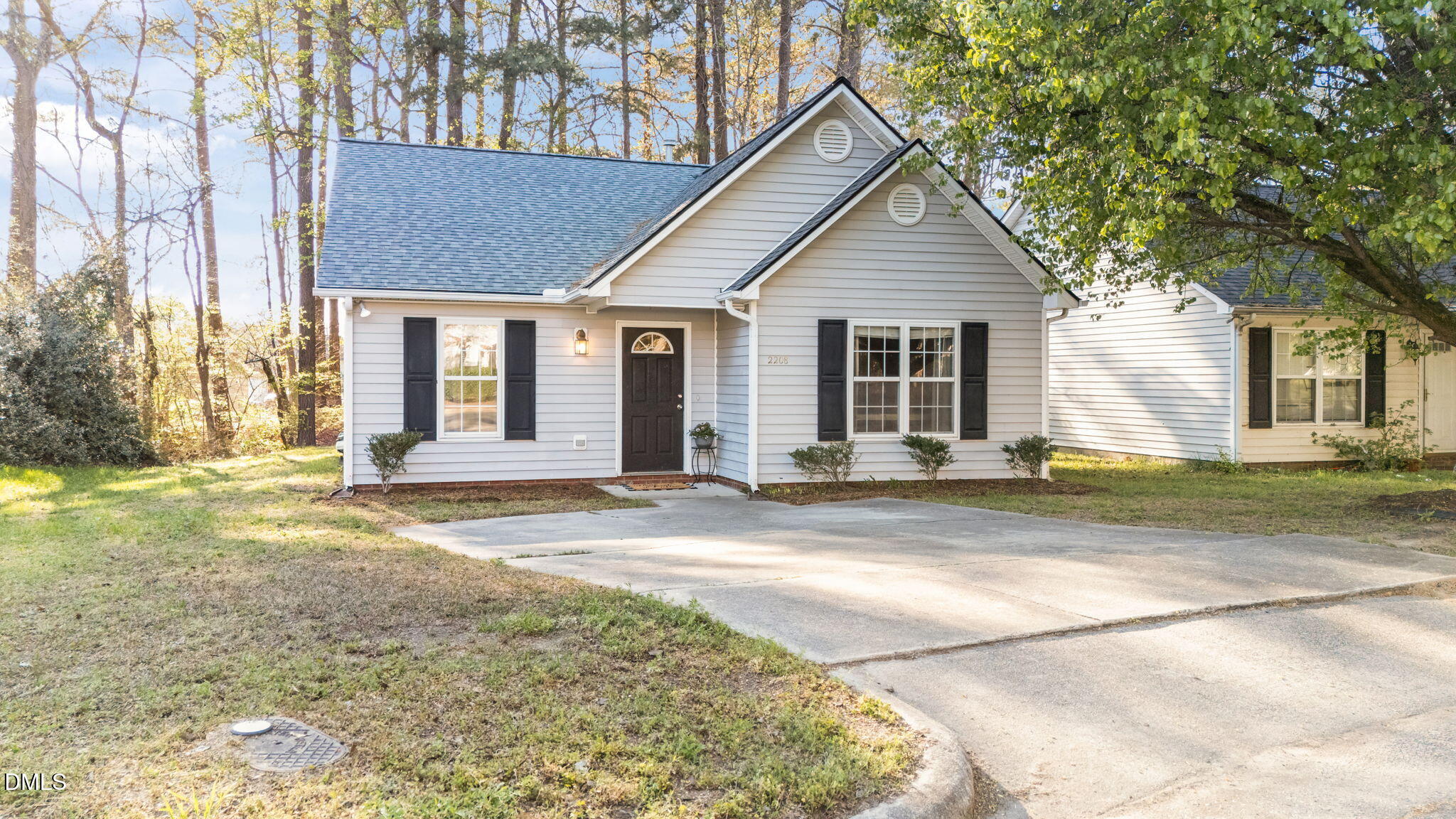 2208 Walnut Ridge Court