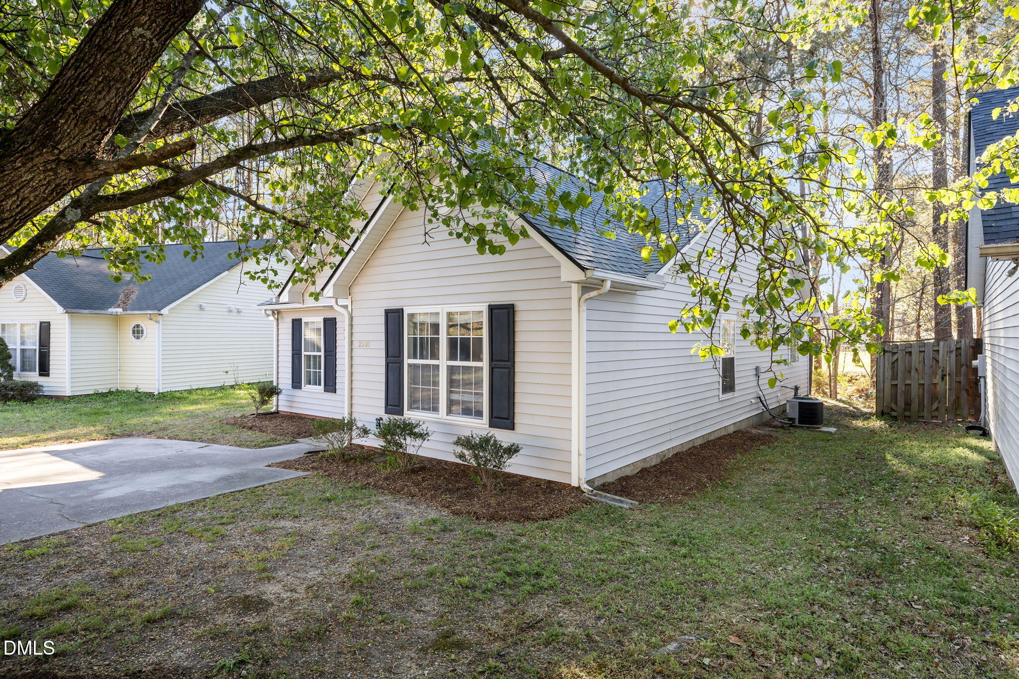2208 Walnut Ridge Court