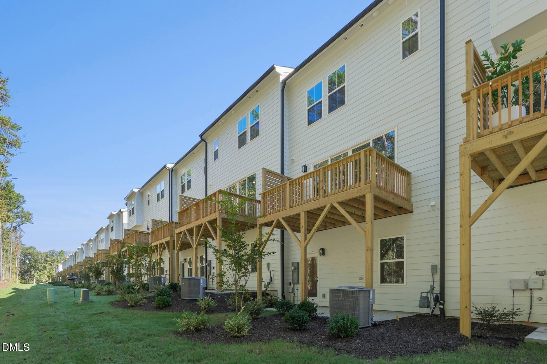 2043 Trident Maple Lane