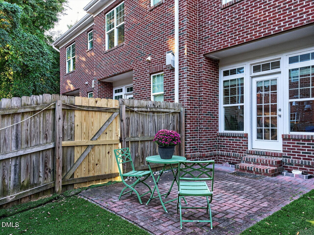 1704 Raney Court