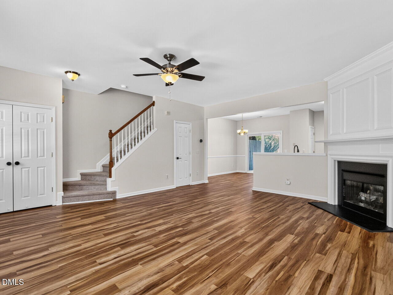 4327 Vienna Crest Drive