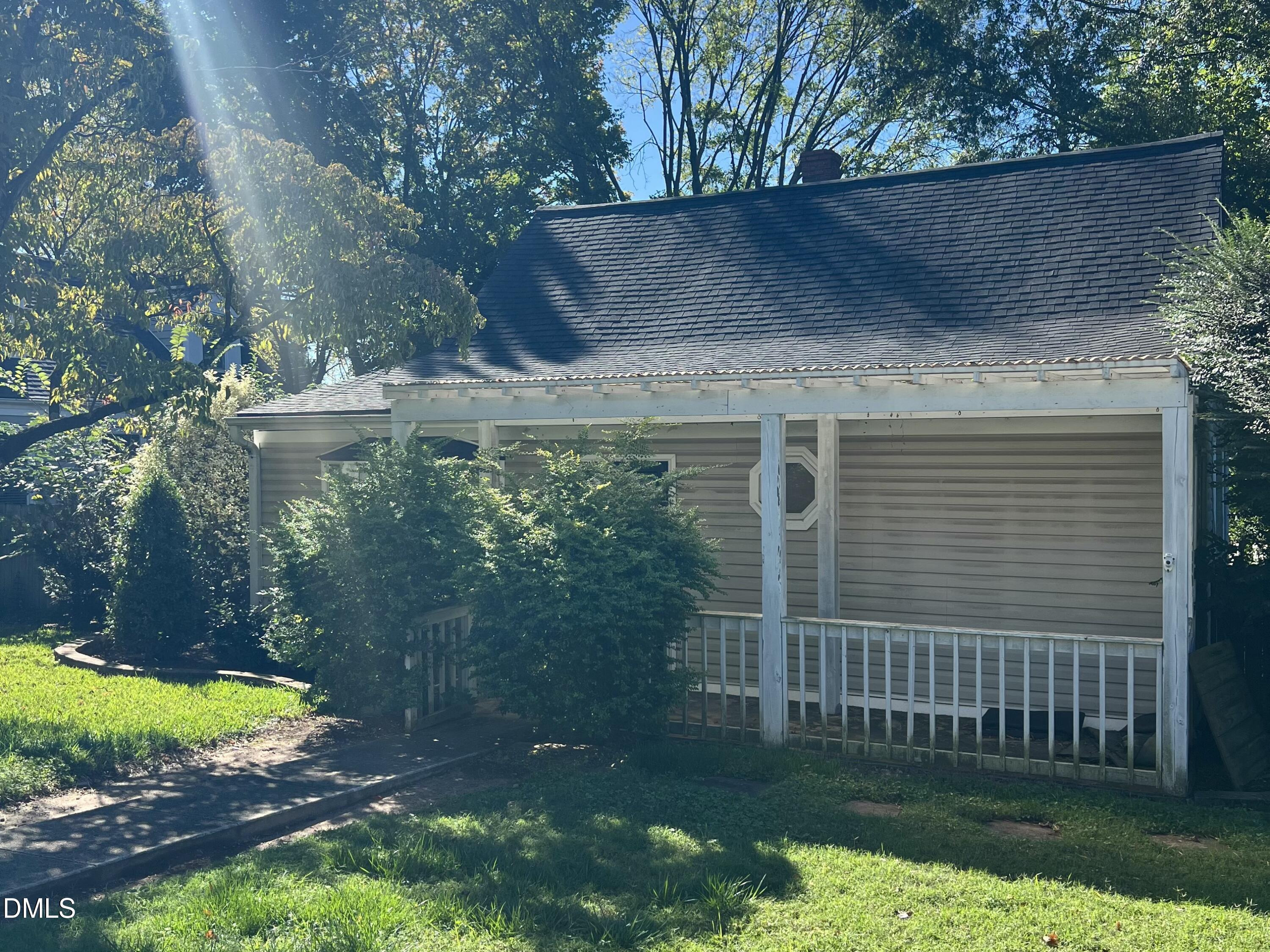 706 New Road