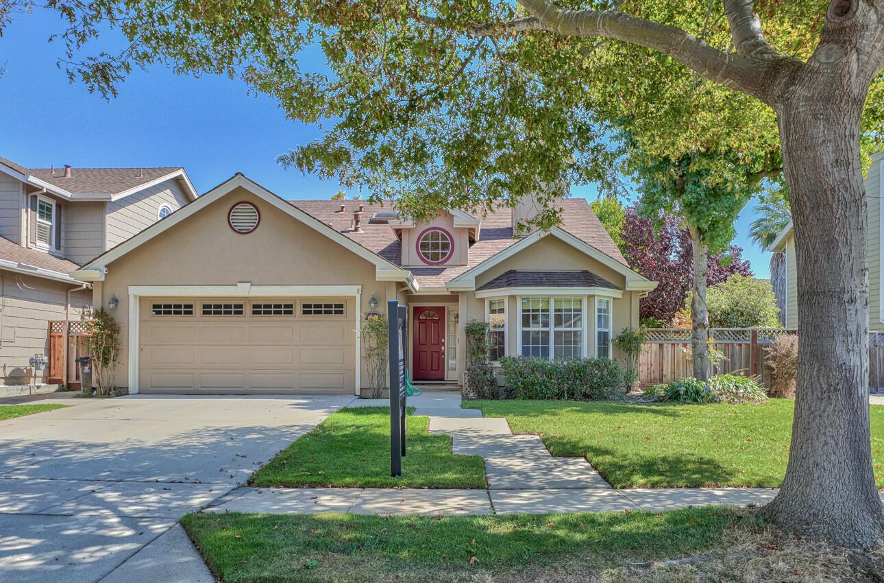 1654 Newport CT