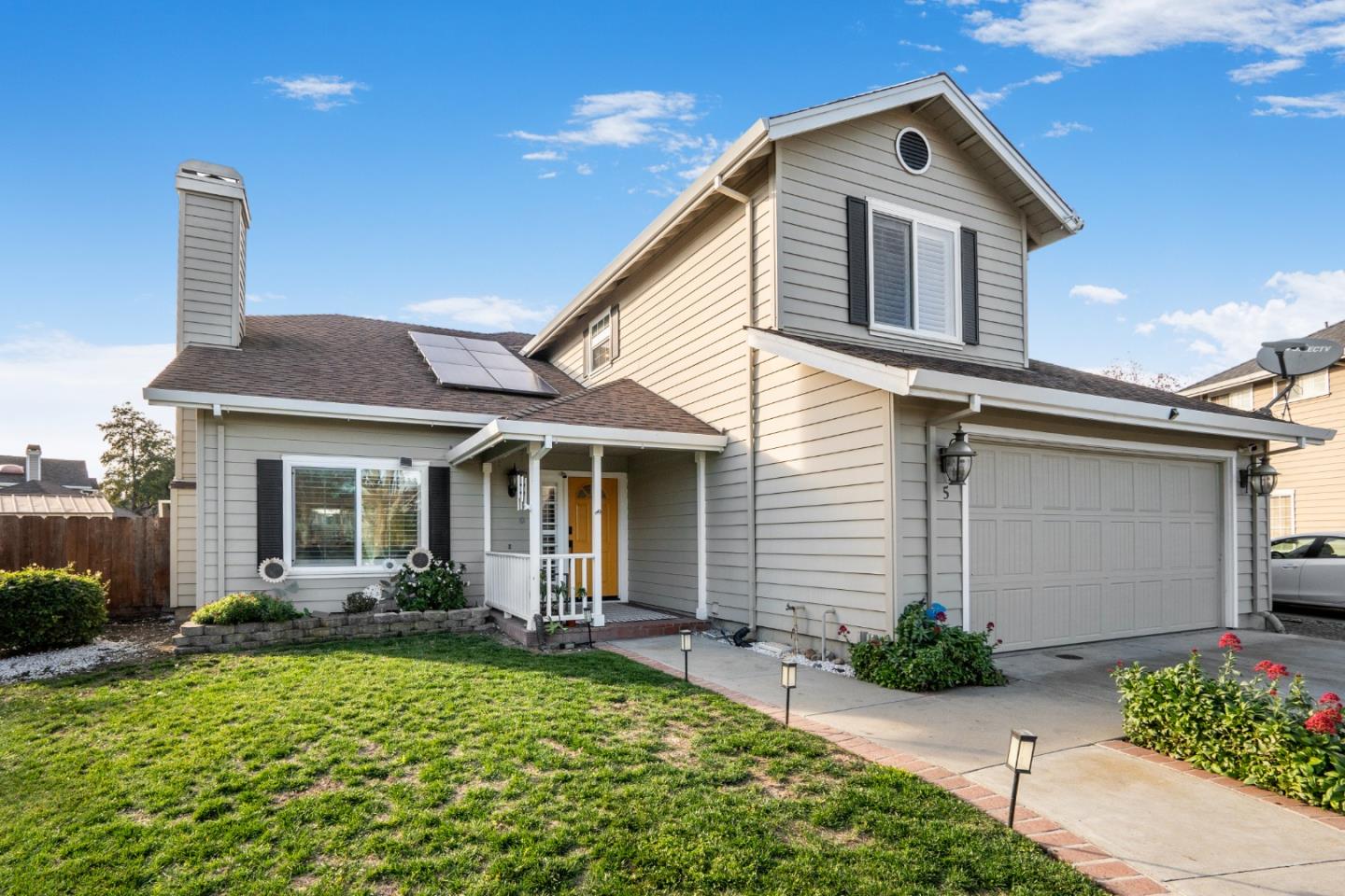 5 Woodbury CIR