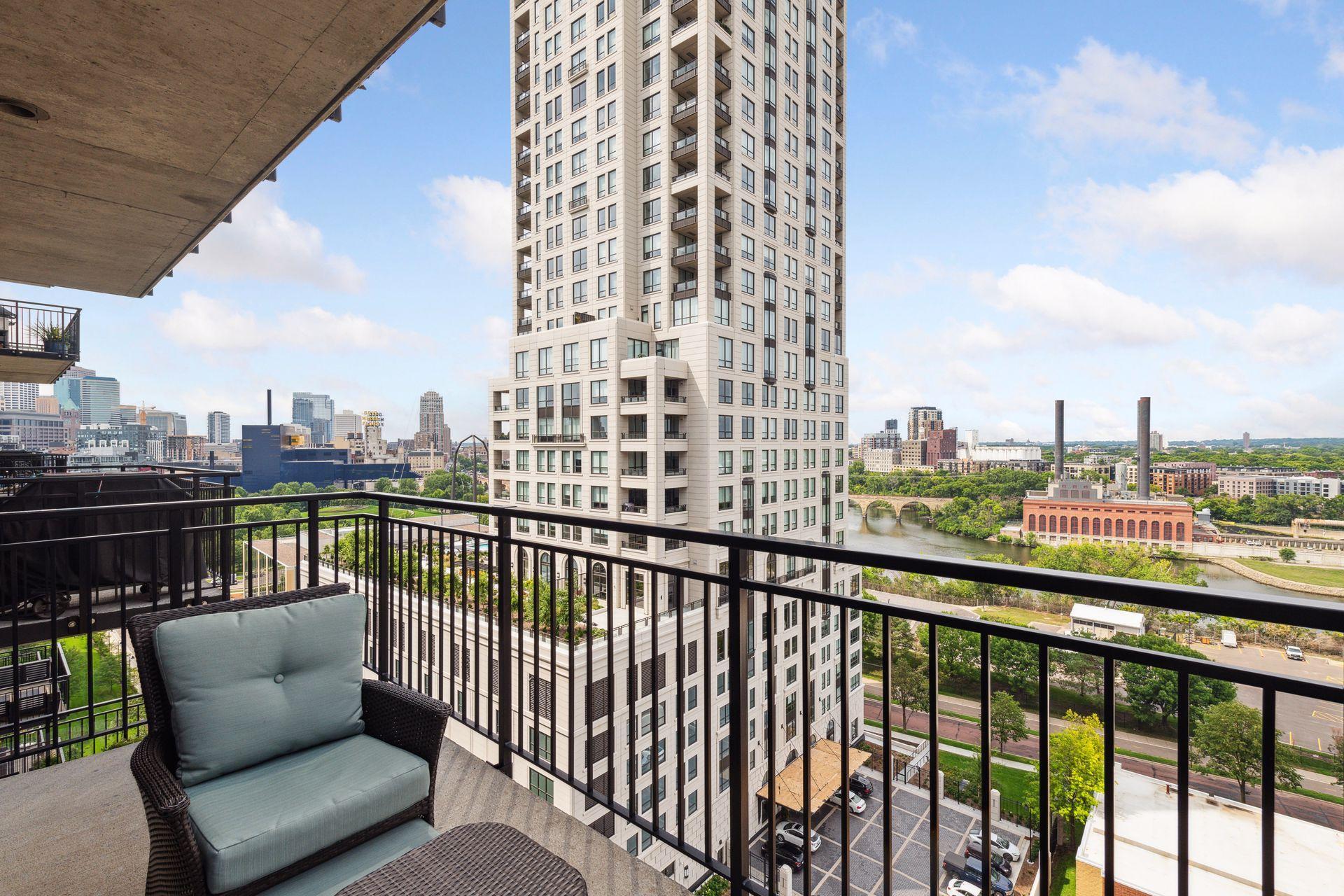 1240 2nd Street S Unit: 1128